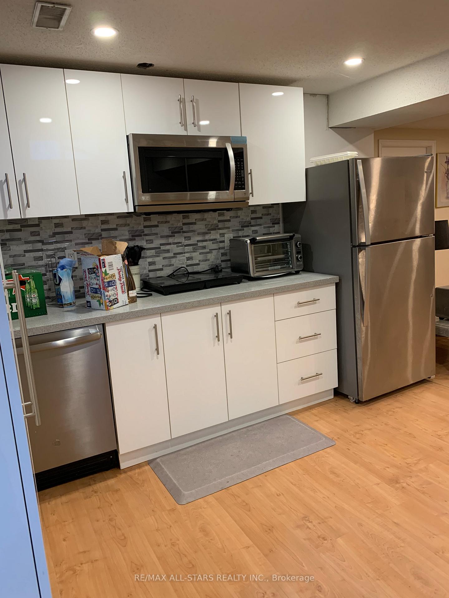 Photo 5 of Unit BSMT, 72 Calderbridge Crescent, Markham, Unionville — HOMEH