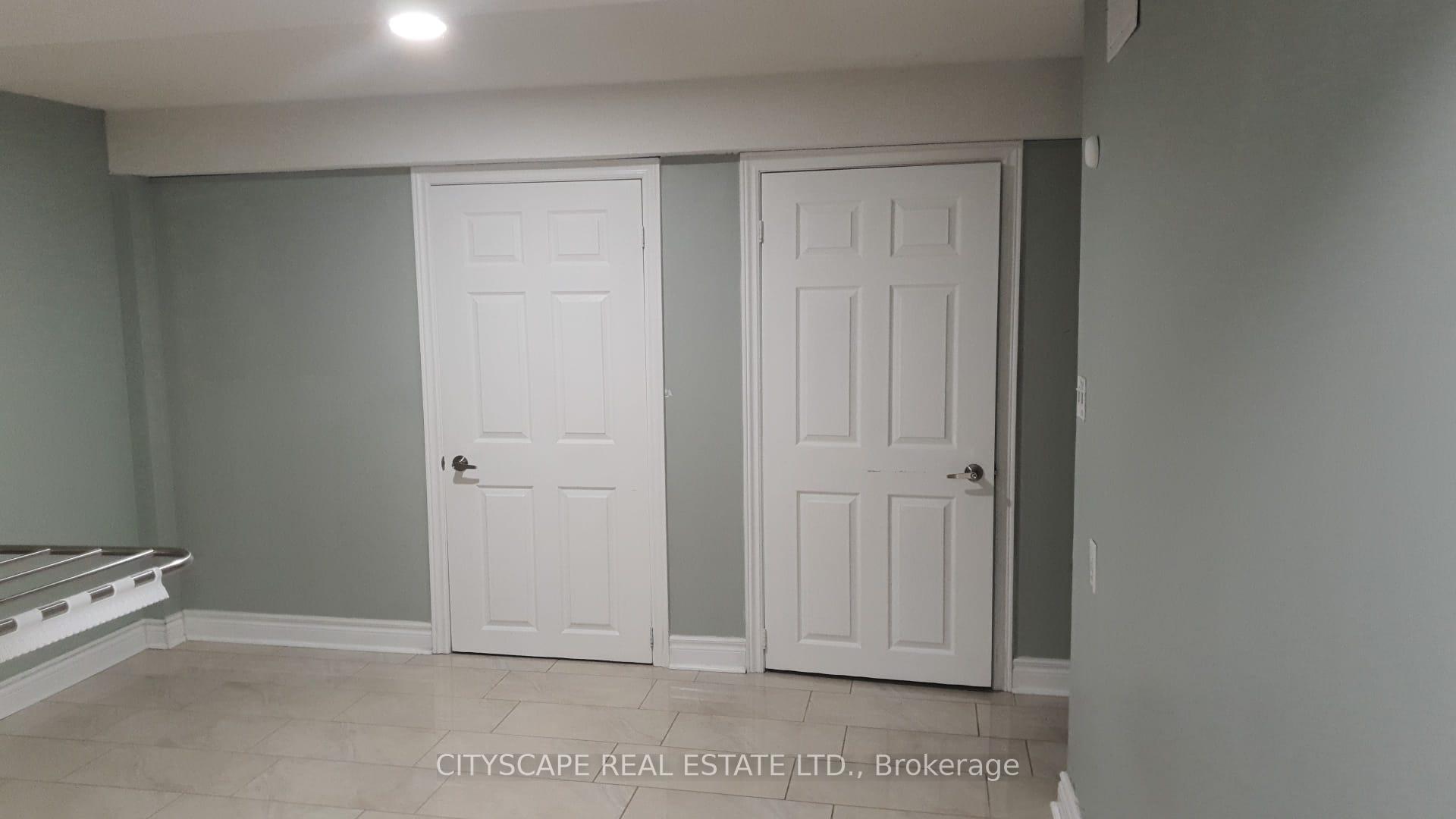 Photo 3 of Unit Bsmt, 3932 Beechnut Row Crescent, Mississauga, Meadowvale — HOMEH