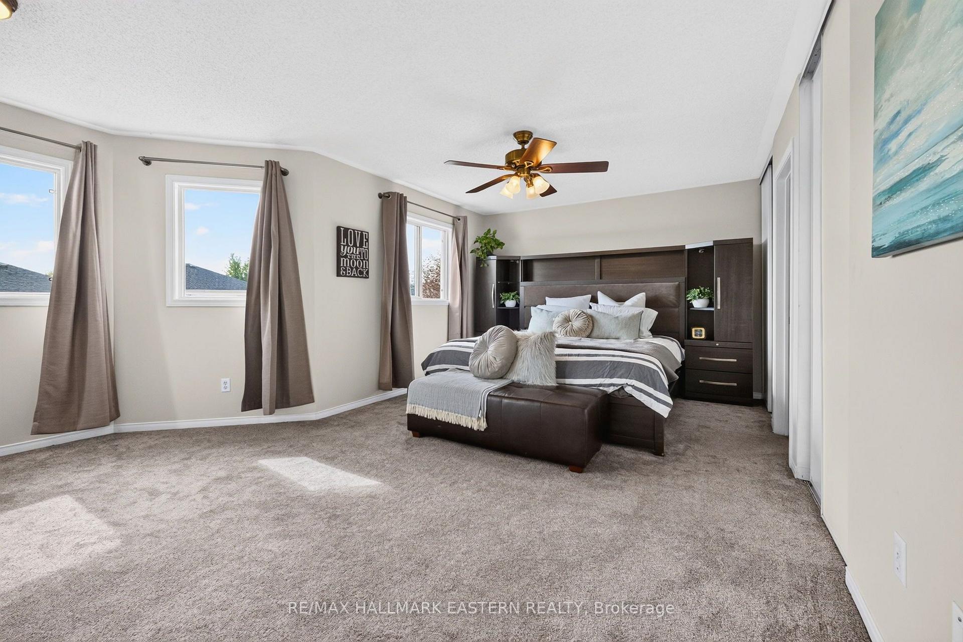 Photo 20 of 25 Edgerton Drive, Clarington, Bowmanville — HOMEH