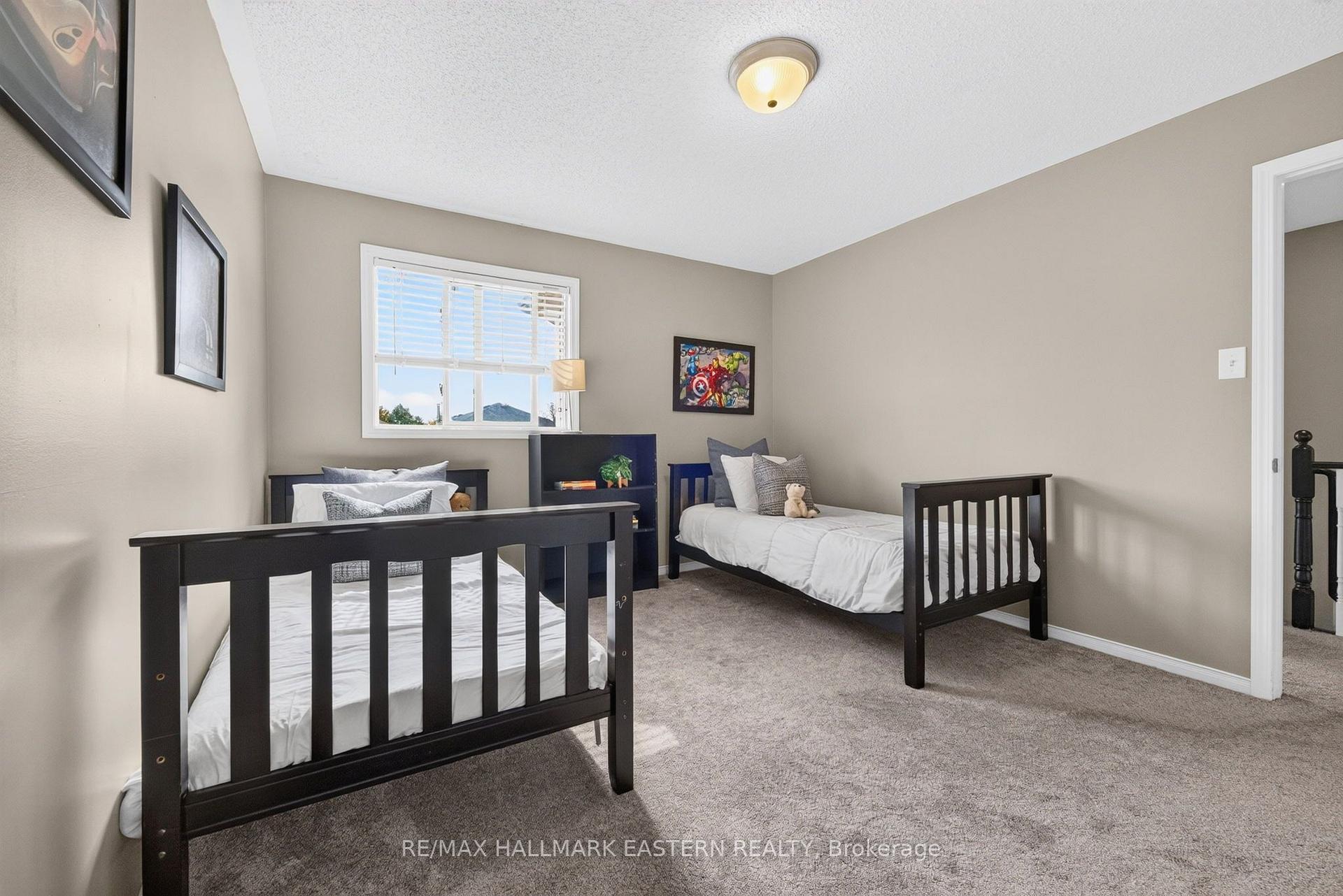 Photo 29 of 25 Edgerton Drive, Clarington, Bowmanville — HOMEH