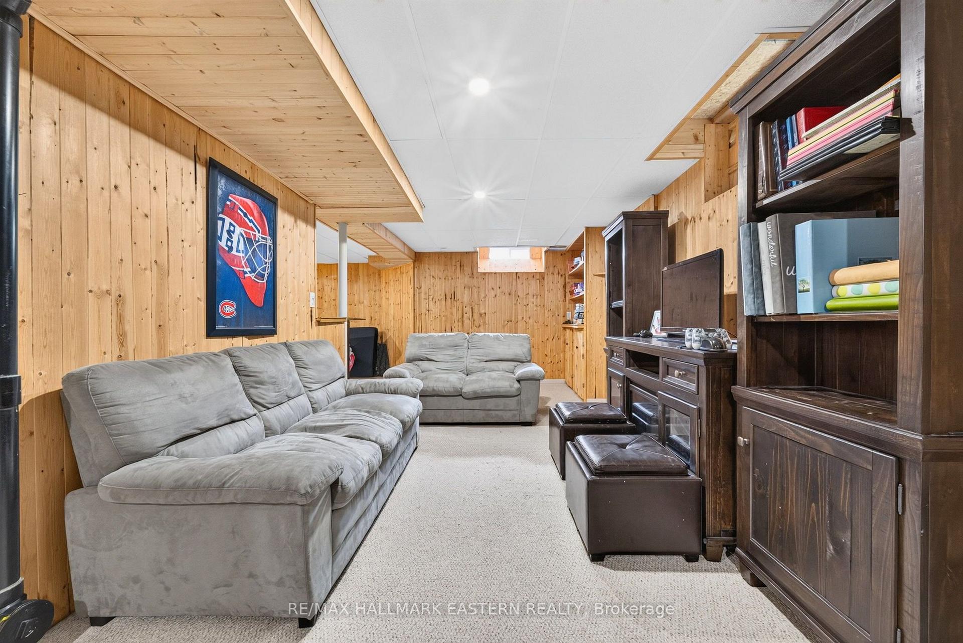 Photo 40 of 25 Edgerton Drive, Clarington, Bowmanville — HOMEH