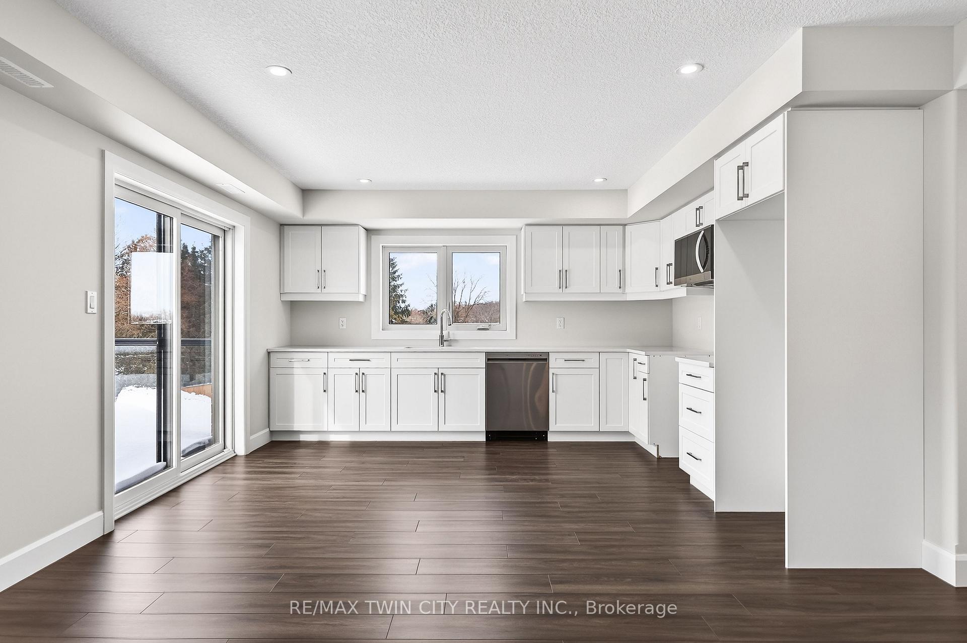 Photo 8 of Unit 49, 3202 Vivian Line, Stratford — HOMEH