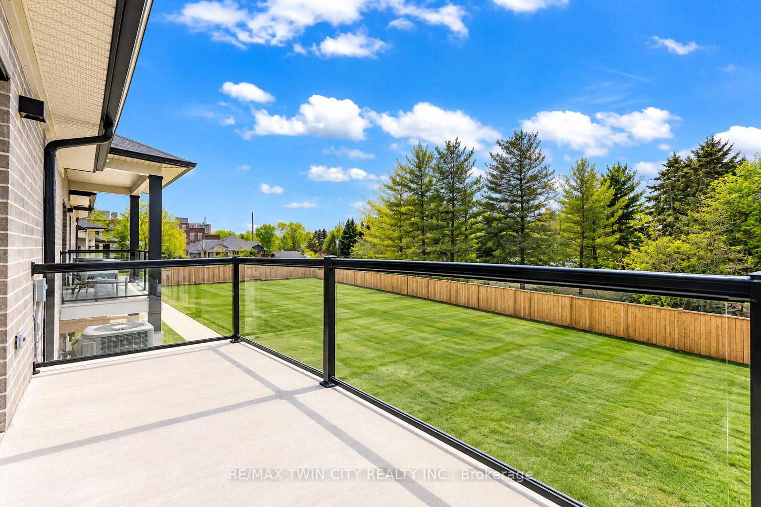Photo 28 of Unit 49, 3202 Vivian Line, Stratford — HOMEH