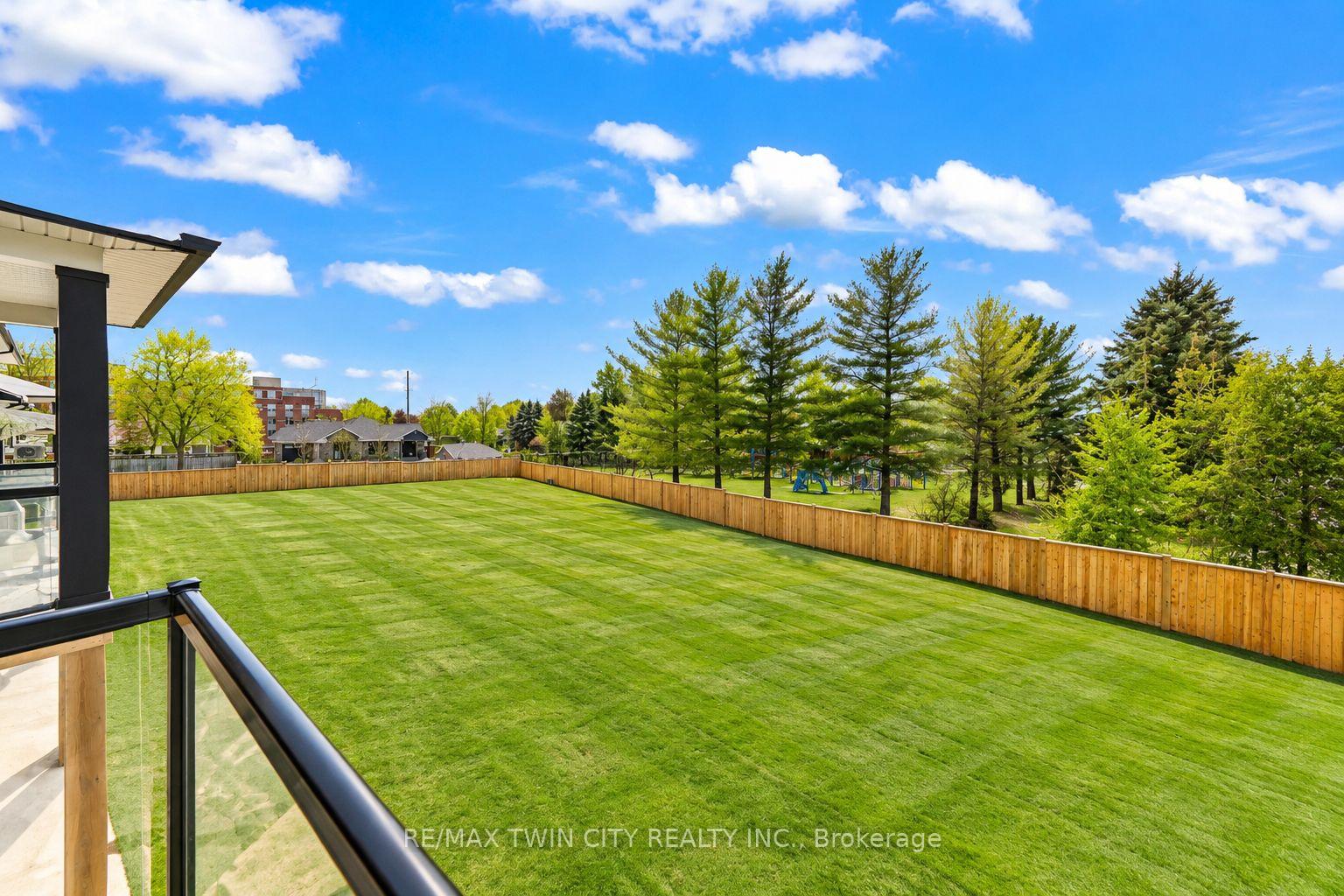 Photo 30 of Unit 49, 3202 Vivian Line, Stratford — HOMEH