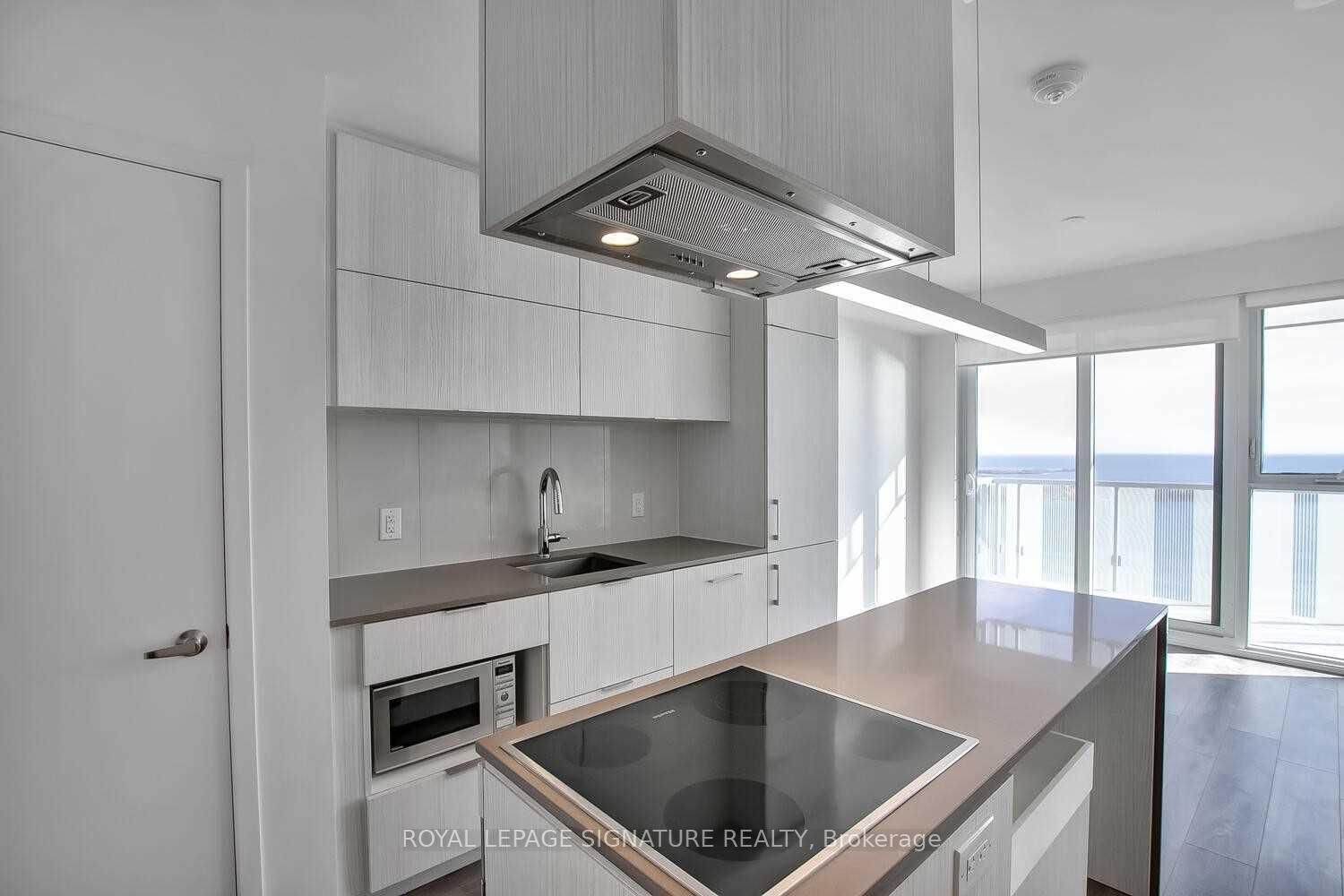 Photo 3 of Unit 3704, 15 Lower Jarvis Street, Toronto, Waterfront Communities — HOMEH