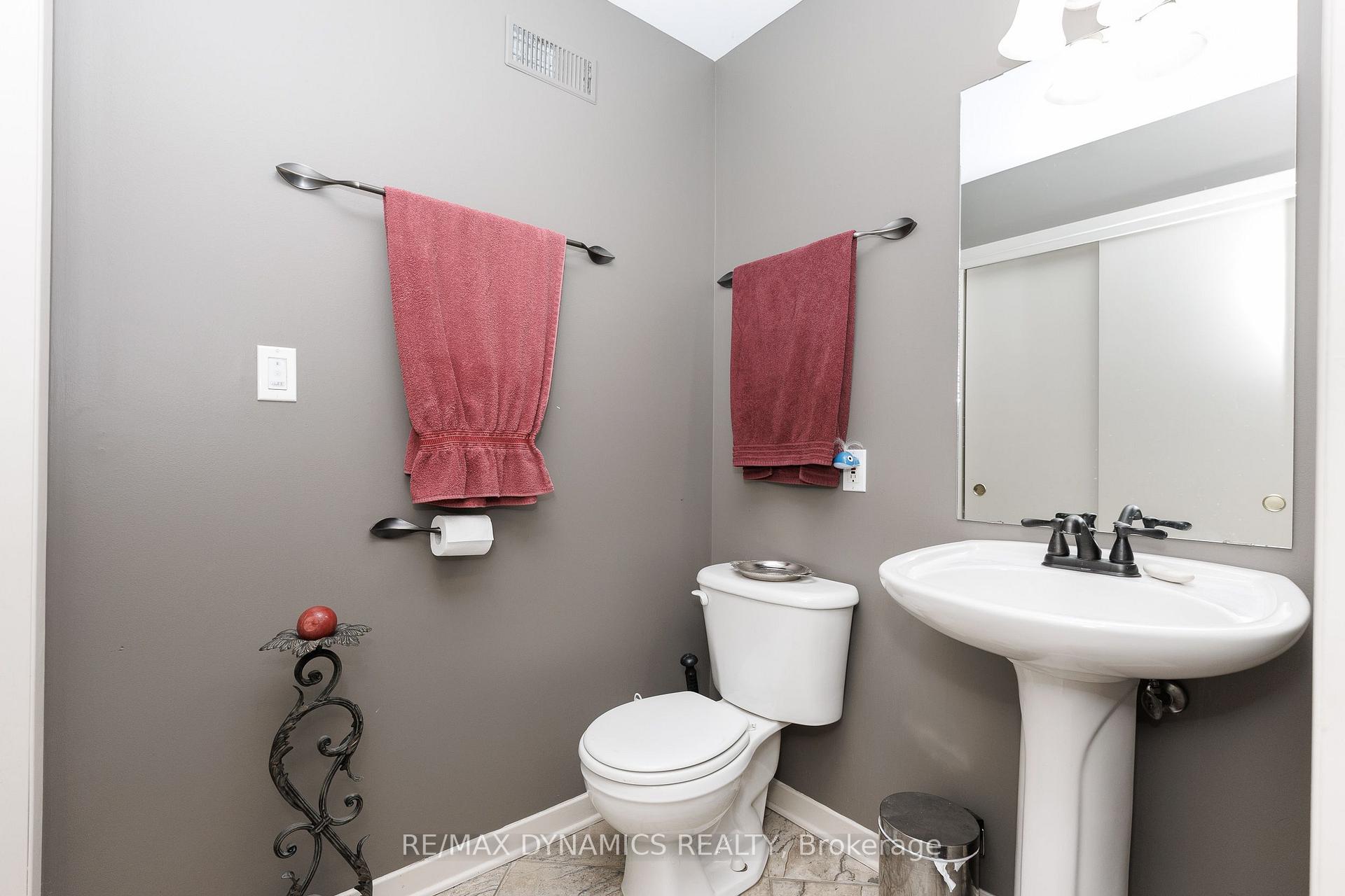 Photo 21 of 53 Mountain Street, St. Catharines, Burleigh Hill — HOMEH