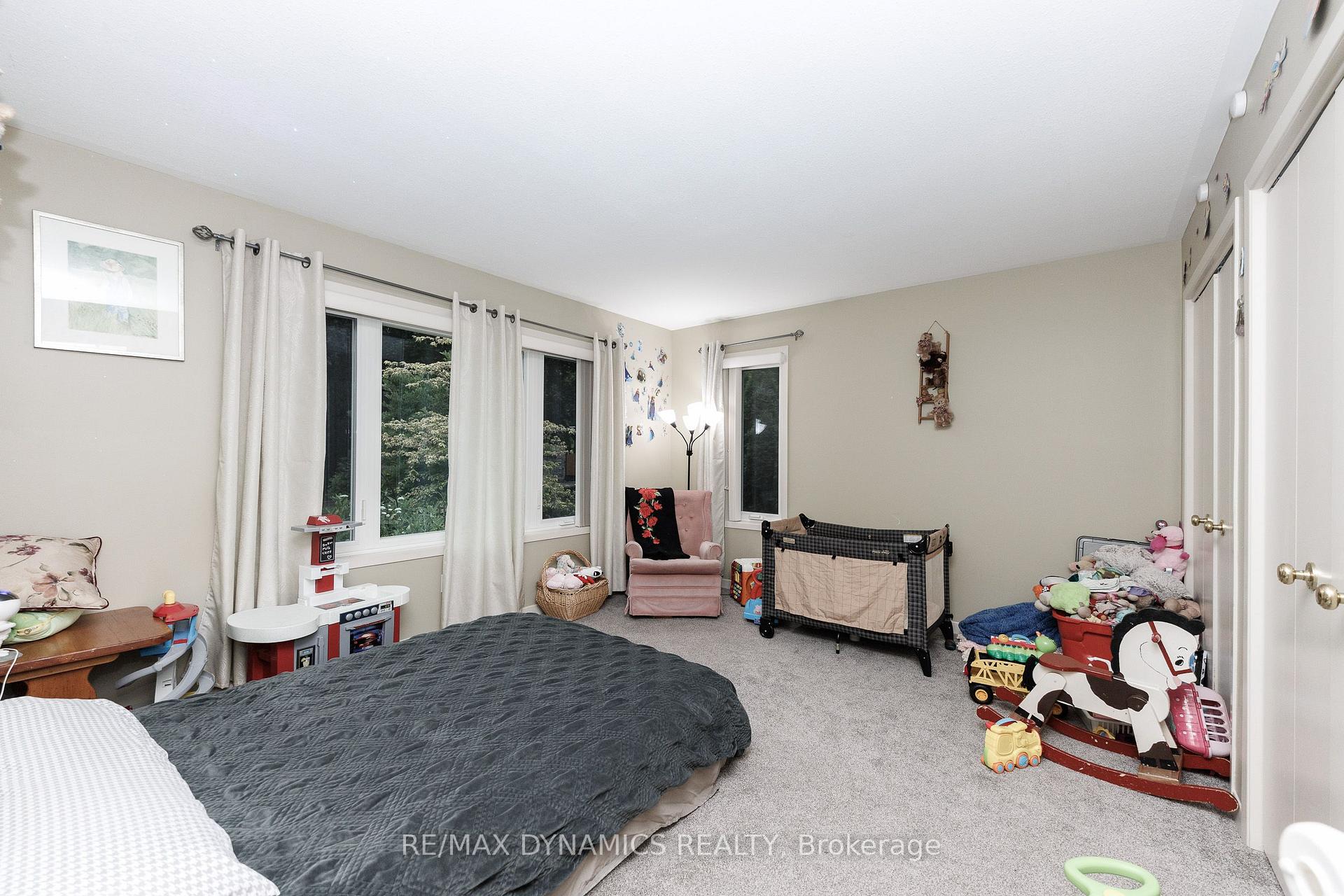 Photo 22 of 53 Mountain Street, St. Catharines, Burleigh Hill — HOMEH