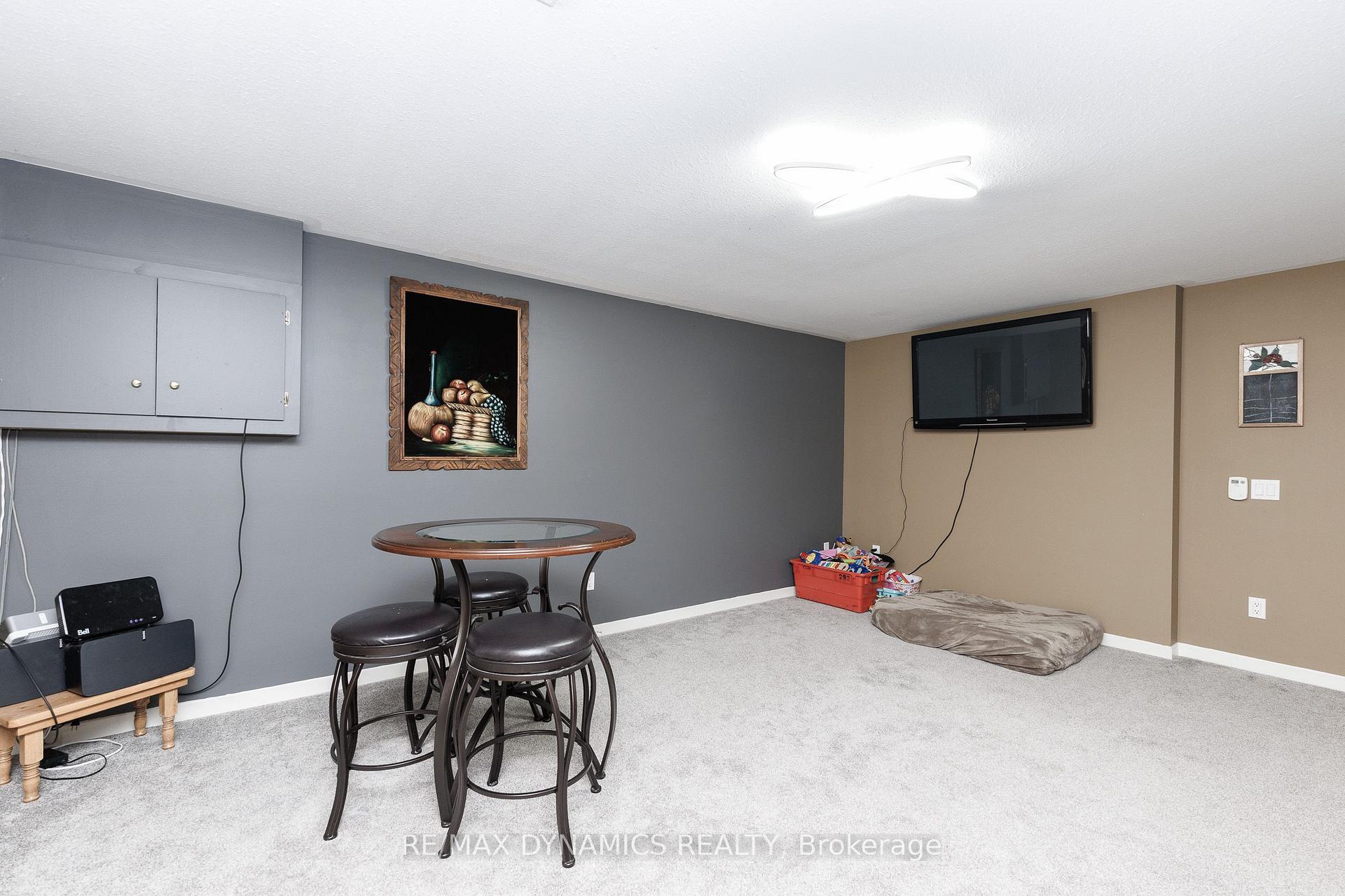 Photo 24 of 53 Mountain Street, St. Catharines, Burleigh Hill — HOMEH