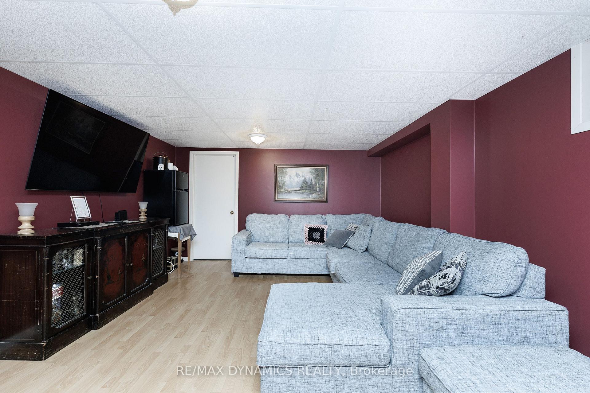 Photo 28 of 53 Mountain Street, St. Catharines, Burleigh Hill — HOMEH