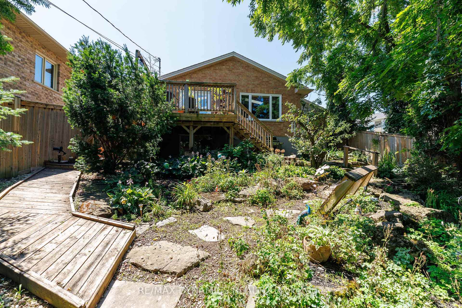 Photo 29 of 53 Mountain Street, St. Catharines, Burleigh Hill — HOMEH