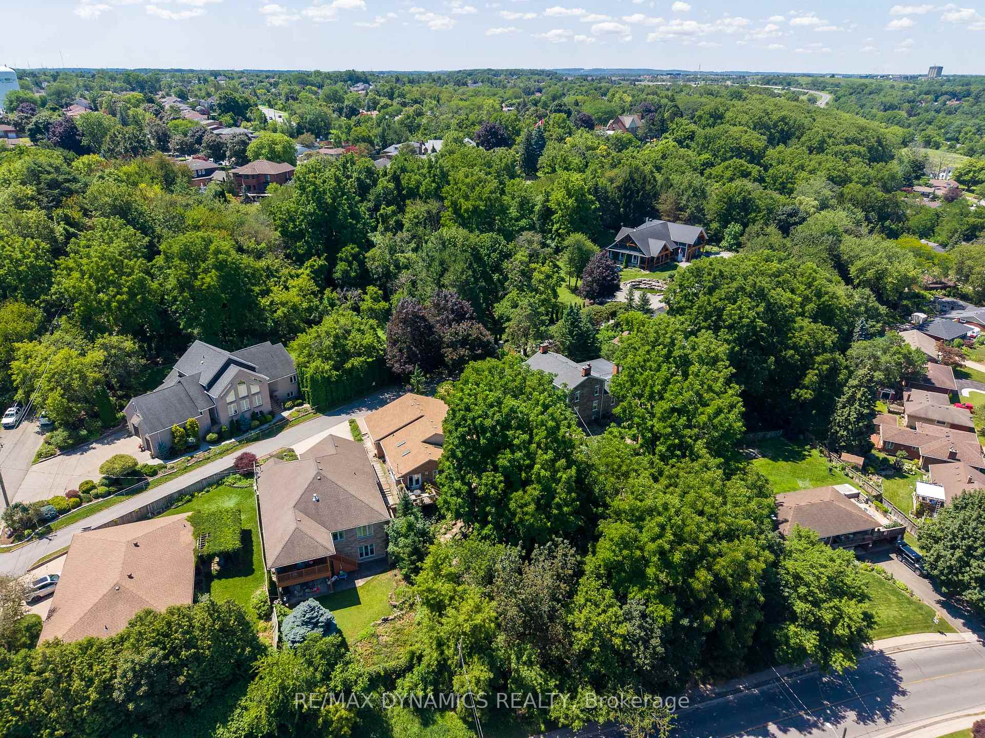 Photo 43 of 53 Mountain Street, St. Catharines, Burleigh Hill — HOMEH