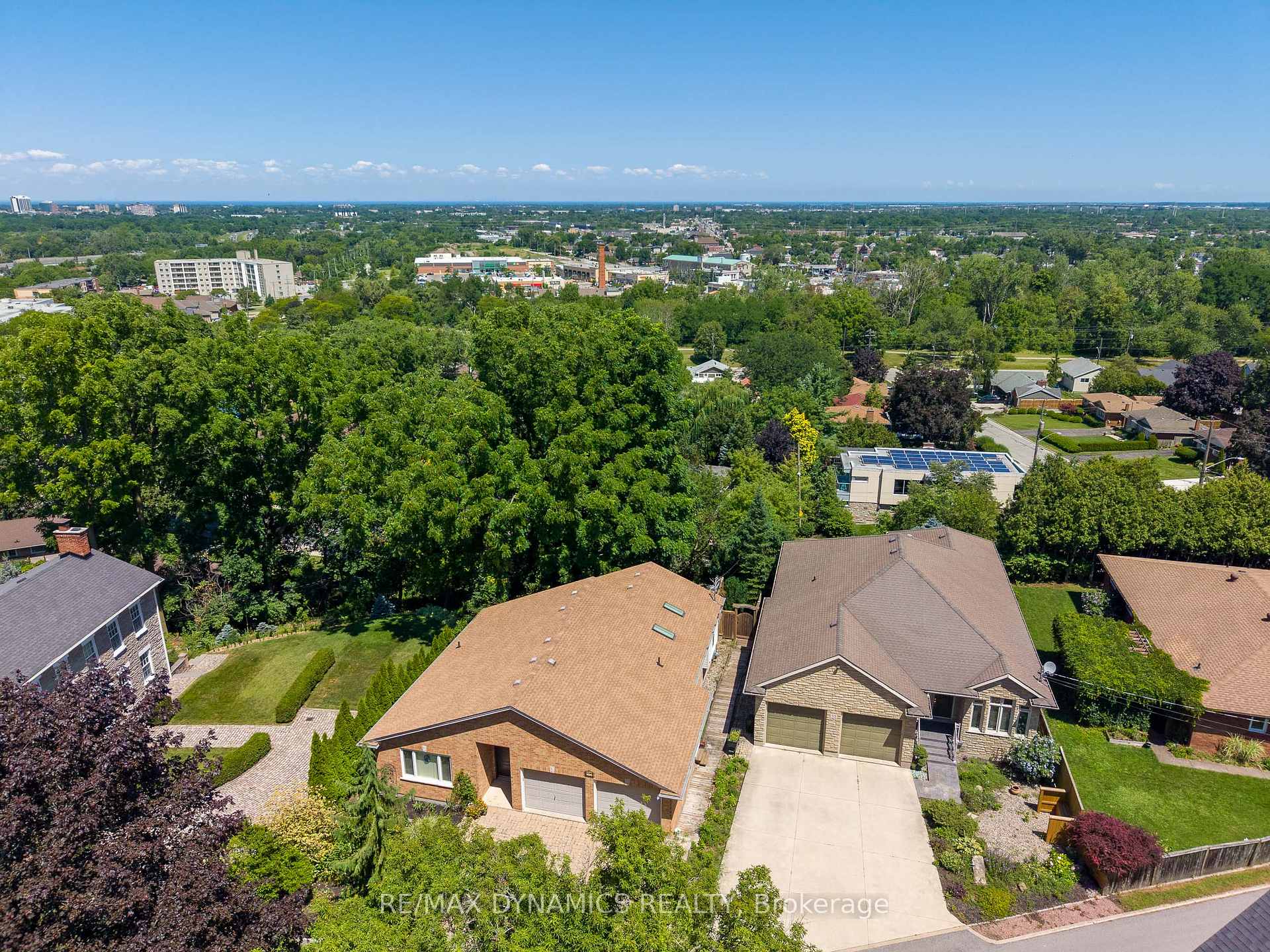 Photo 44 of 53 Mountain Street, St. Catharines, Burleigh Hill — HOMEH