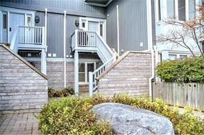 Photo 2 of 872 Suncrest Circle, Collingwood — HOMEH