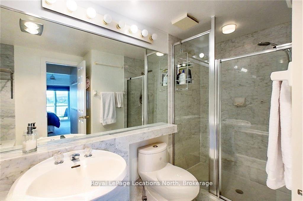 Photo 12 of 872 Suncrest Circle, Collingwood — HOMEH