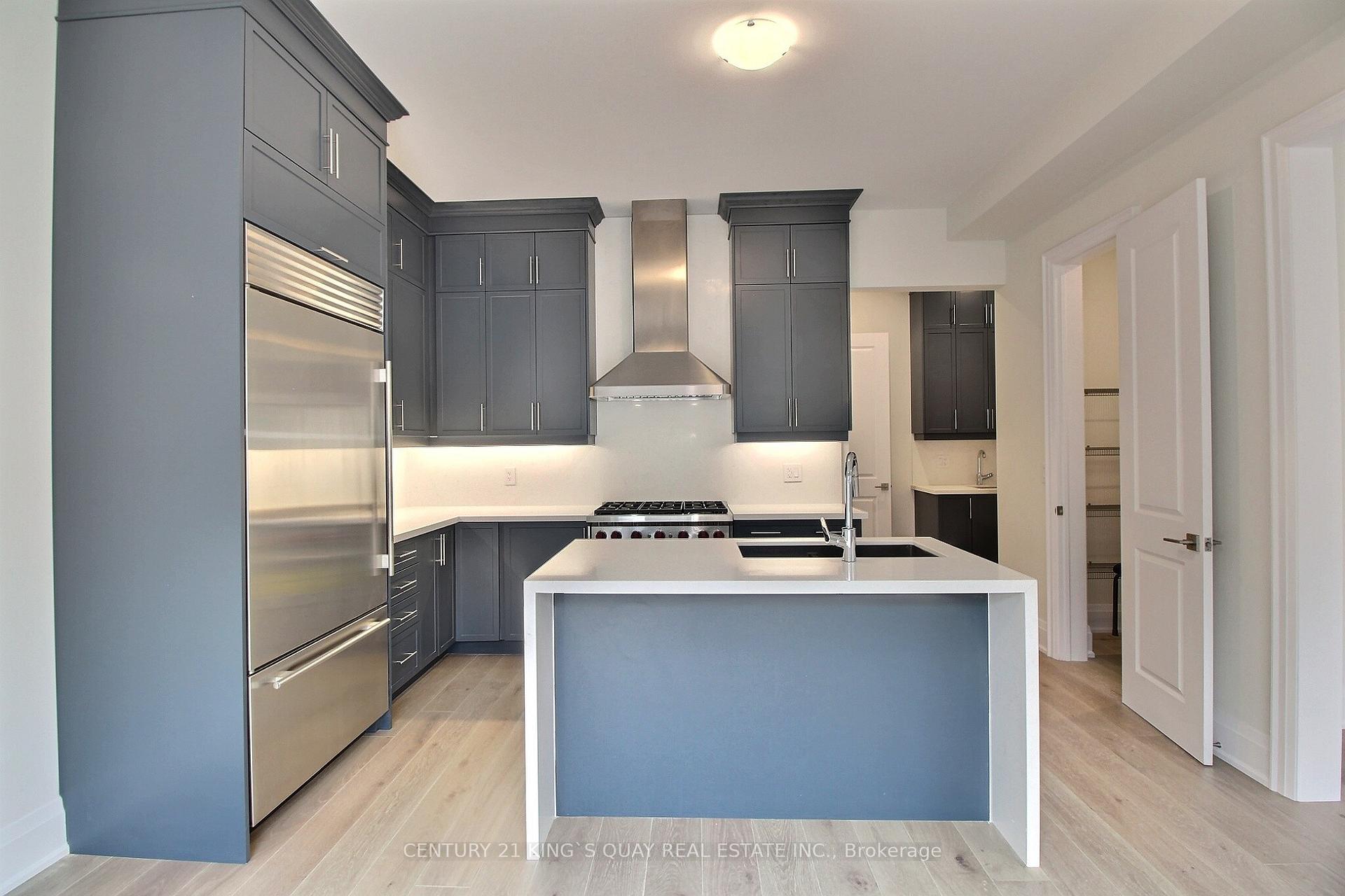 Photo 5 of 16 Sweet Gale Crescent, Richmond Hill, Rural Richmond Hill — HOMEH