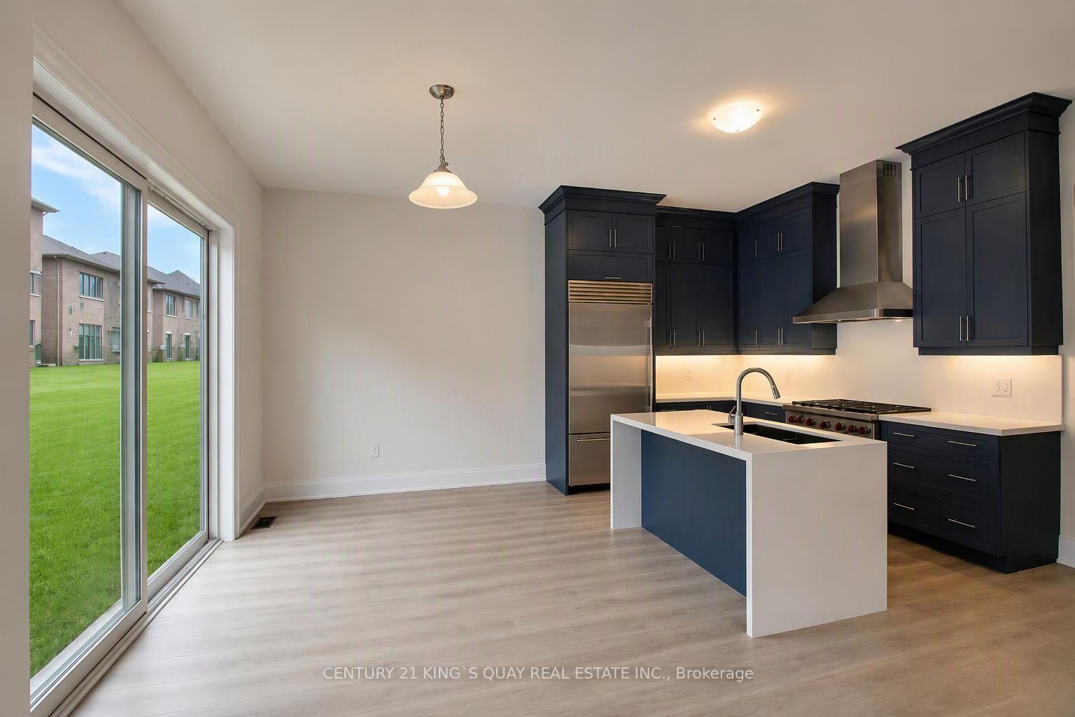 Photo 8 of 16 Sweet Gale Crescent, Richmond Hill, Rural Richmond Hill — HOMEH