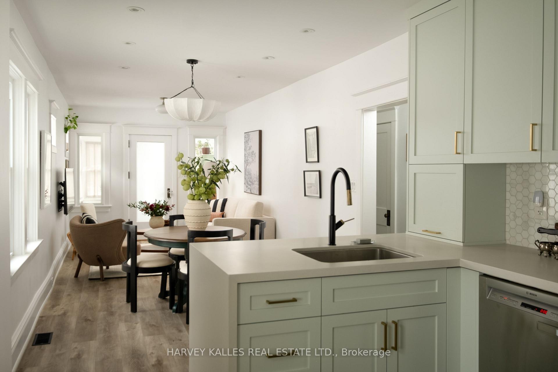 Photo 2 of 84 Coleridge Avenue, Toronto, Woodbine-Lumsden — HOMEH