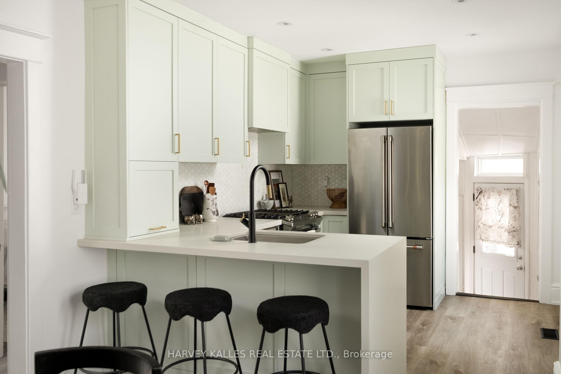 Photo 3 of 84 Coleridge Avenue, Toronto, Woodbine-Lumsden — HOMEH
