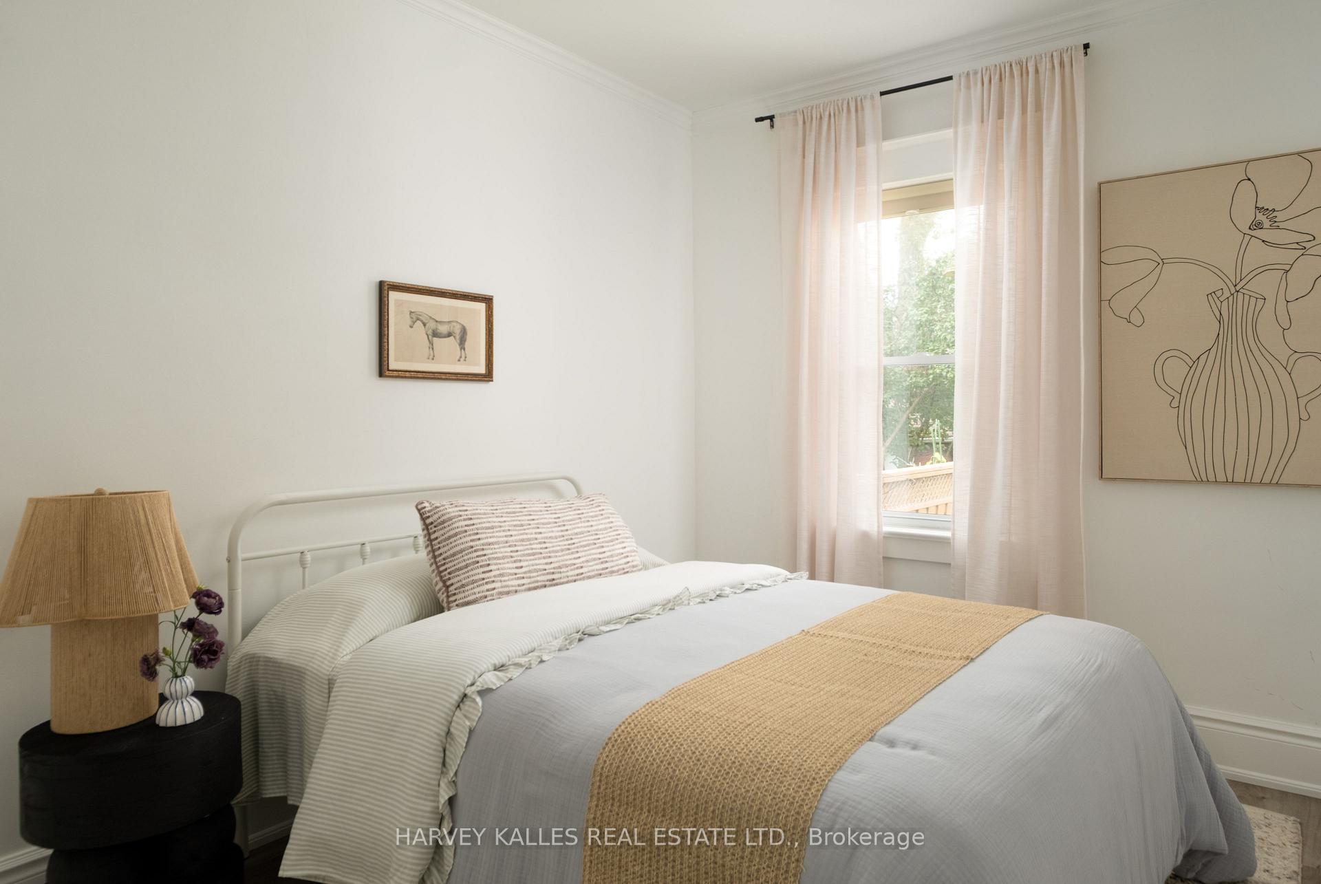 Photo 13 of 84 Coleridge Avenue, Toronto, Woodbine-Lumsden — HOMEH