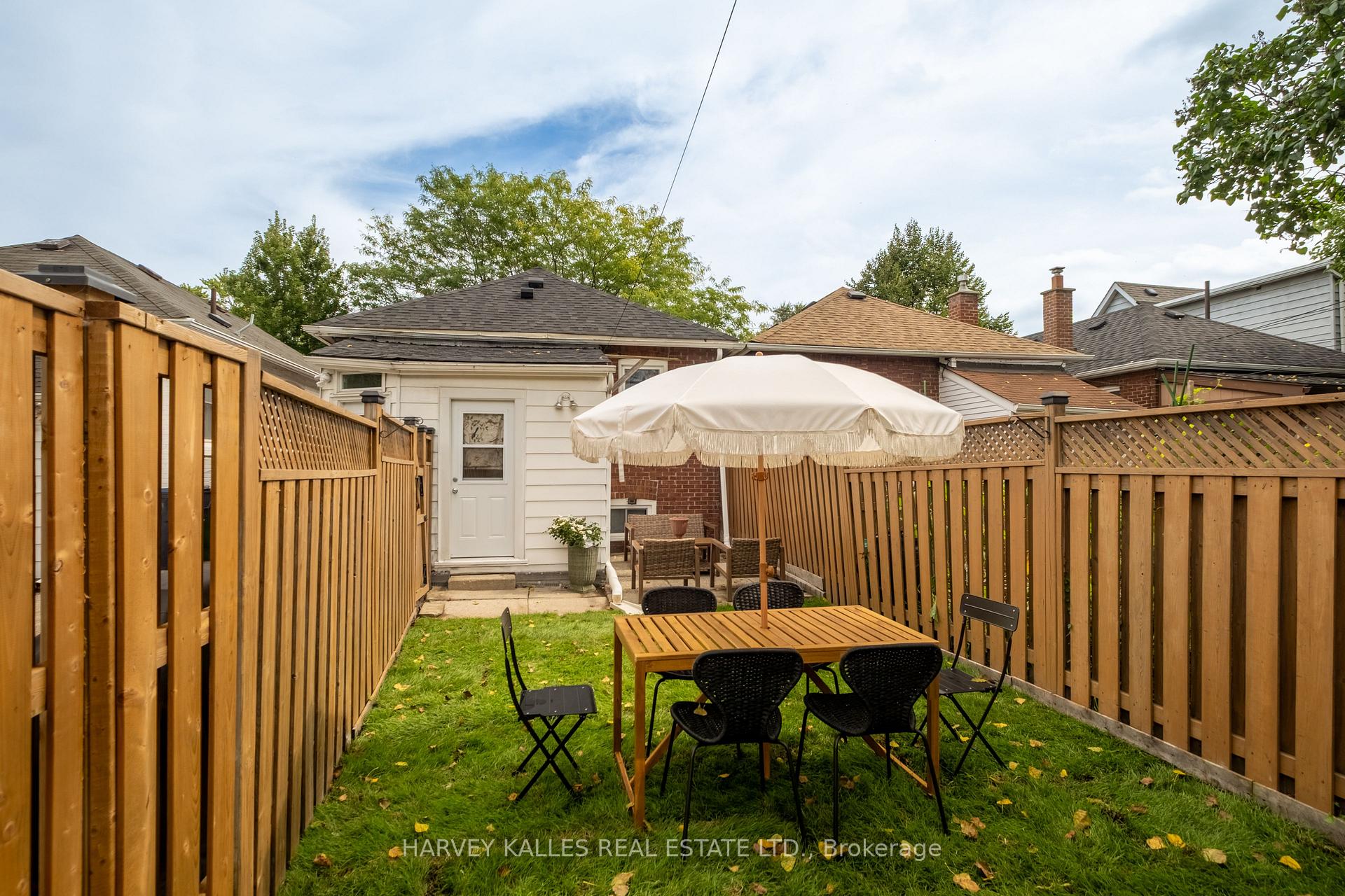 Photo 29 of 84 Coleridge Avenue, Toronto, Woodbine-Lumsden — HOMEH