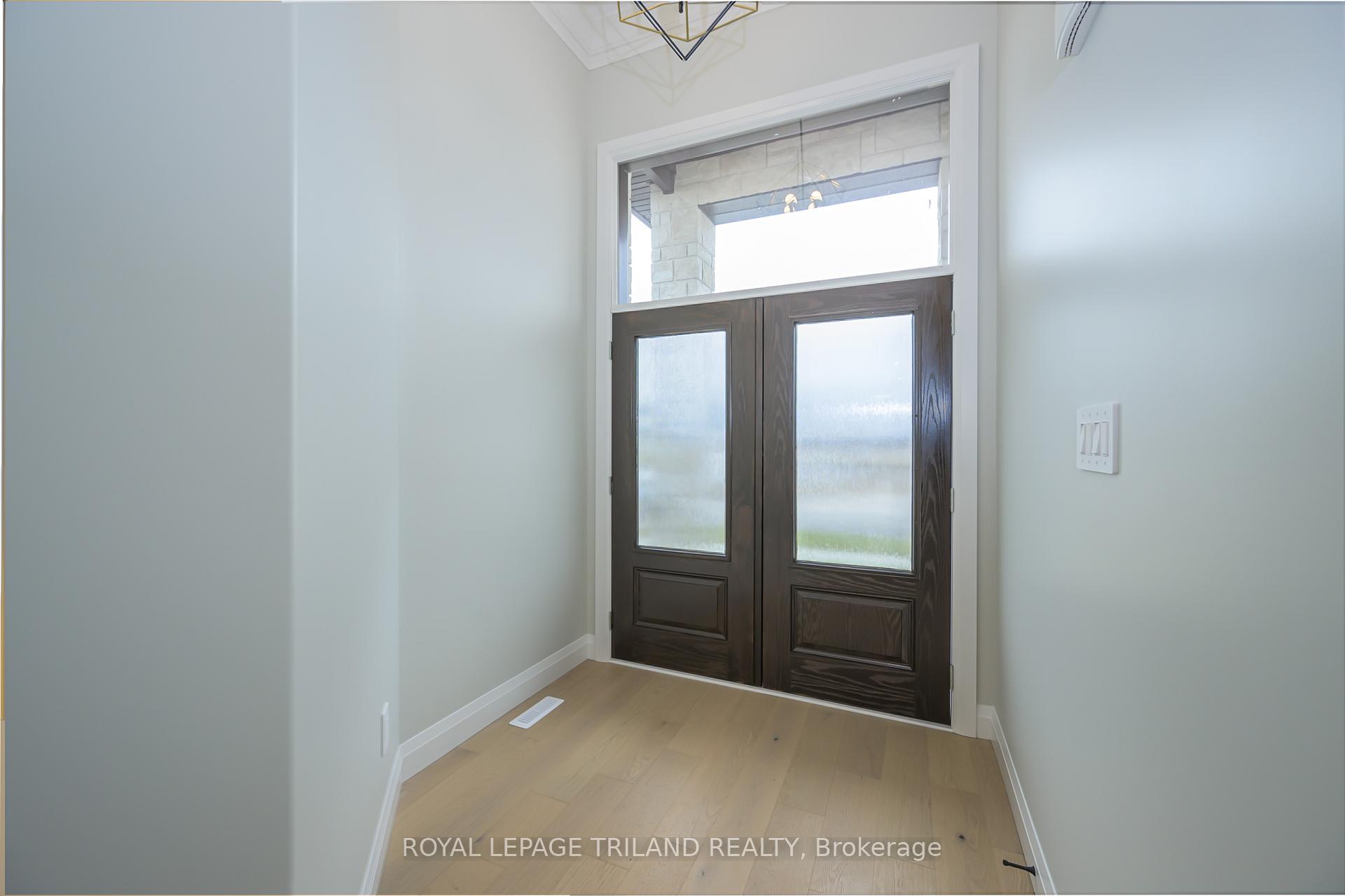 Photo 3 of 4225 Green Bend Road, London, South V — HOMEH
