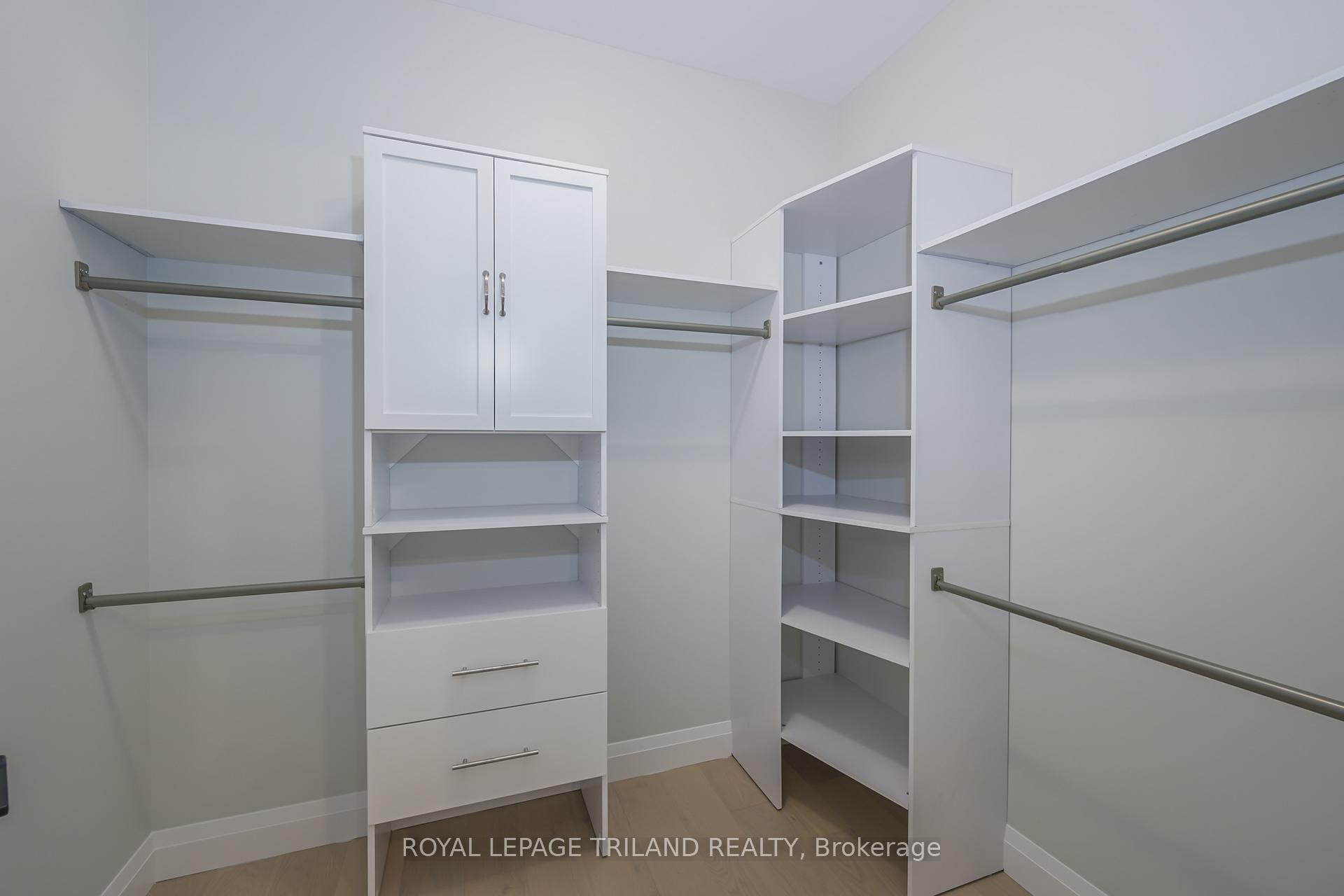 Photo 18 of 4225 Green Bend Road, London, South V — HOMEH