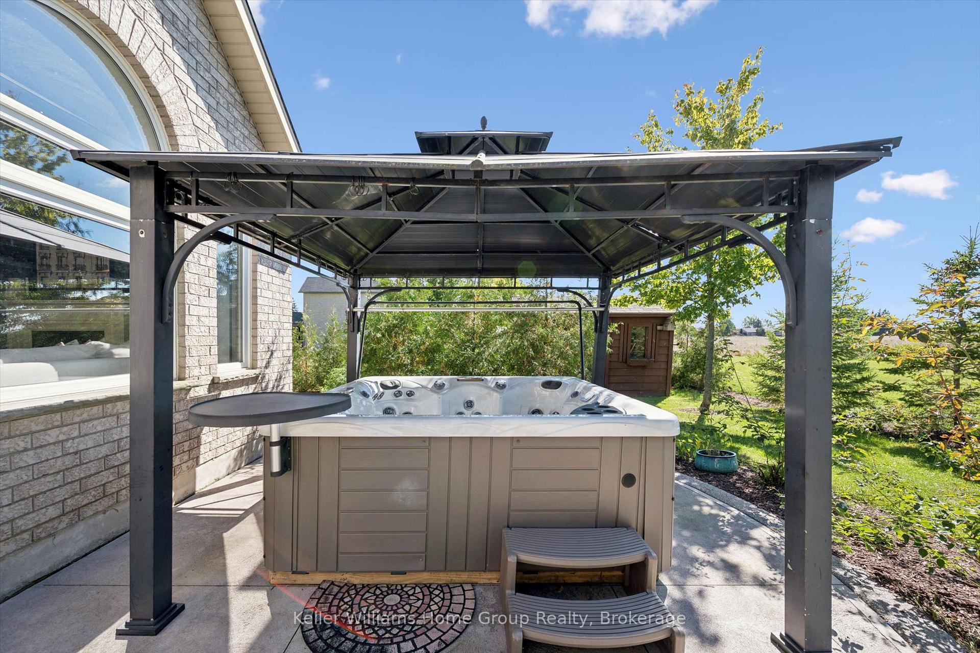 Photo 46 of 4 Hunsberger Drive, Wilmot, Baden — HOMEH