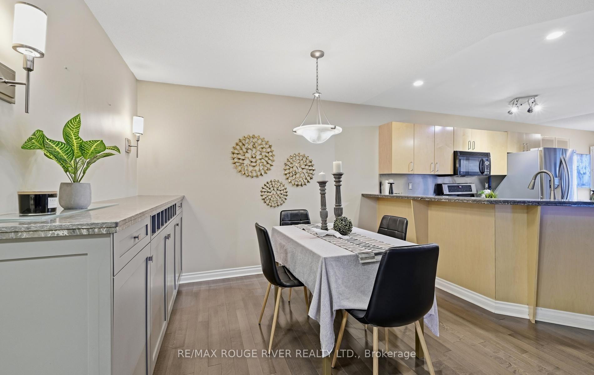 Photo 12 of 245 Willowbrook Drive, Whitby, Pringle Creek — HOMEH