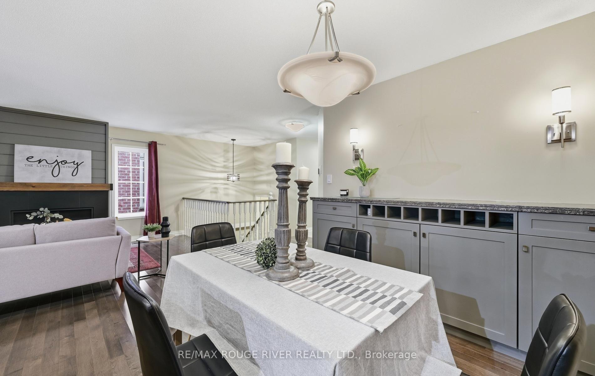 Photo 13 of 245 Willowbrook Drive, Whitby, Pringle Creek — HOMEH