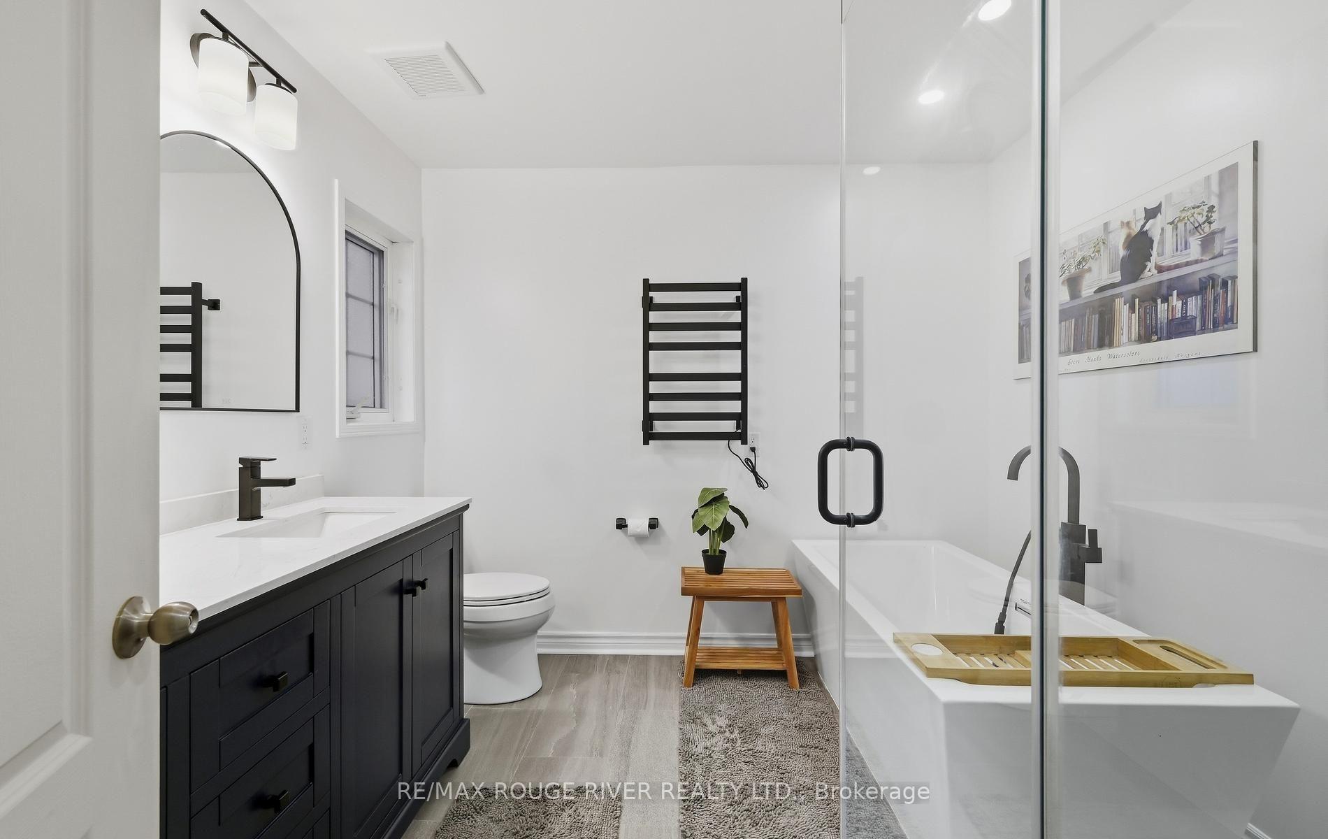 Photo 23 of 245 Willowbrook Drive, Whitby, Pringle Creek — HOMEH