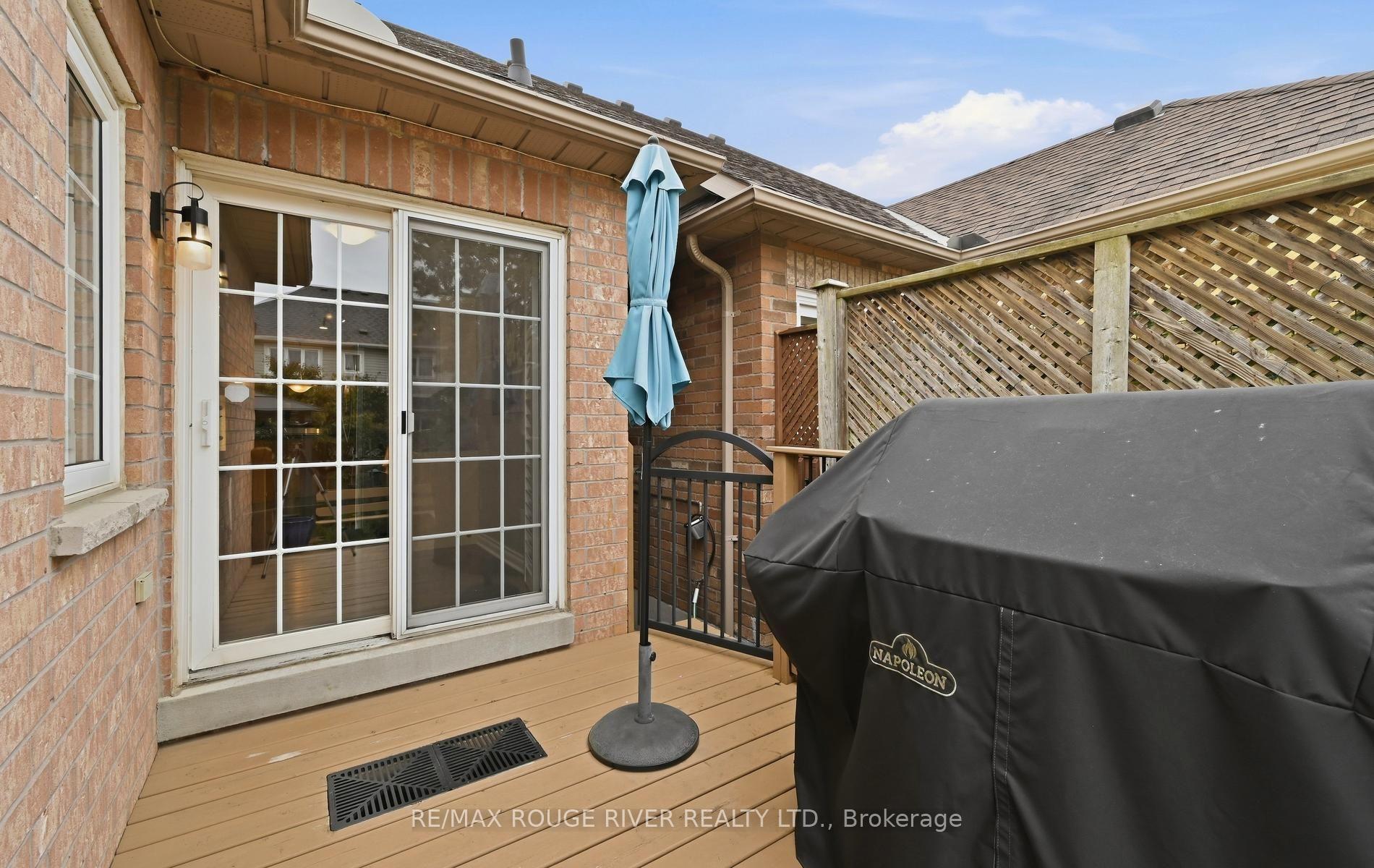 Photo 32 of 245 Willowbrook Drive, Whitby, Pringle Creek — HOMEH
