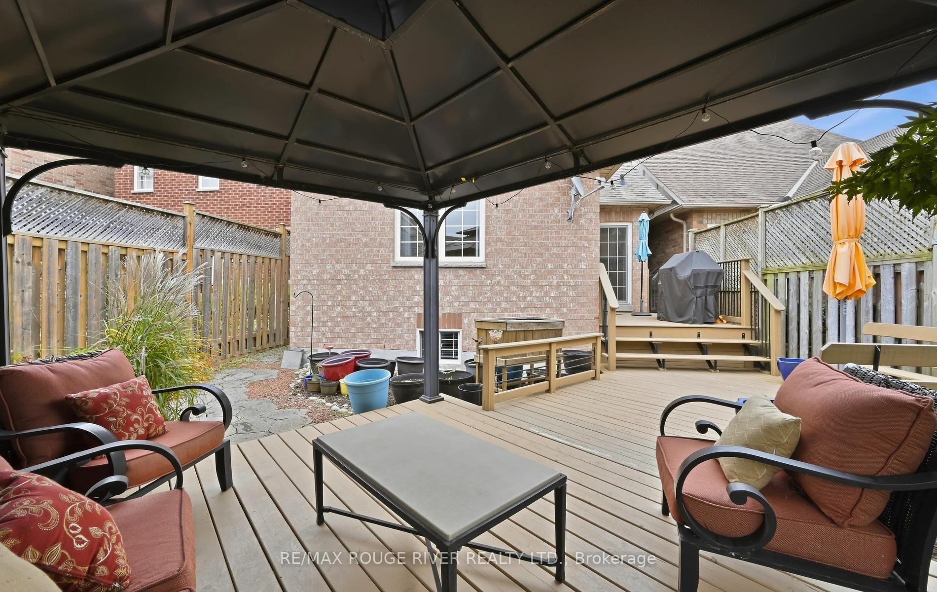 Photo 35 of 245 Willowbrook Drive, Whitby, Pringle Creek — HOMEH
