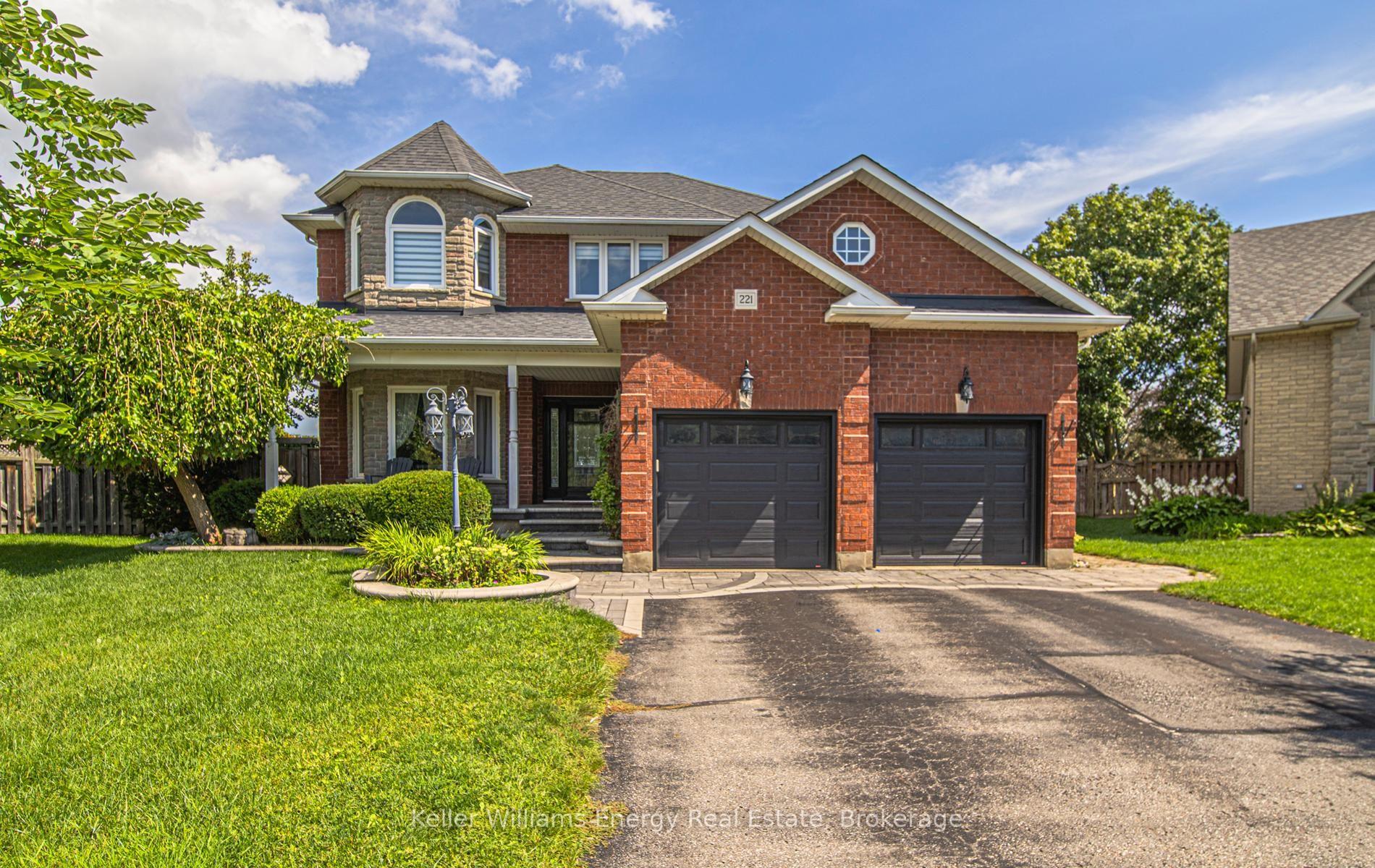 Photo of 221 Conestoga Court