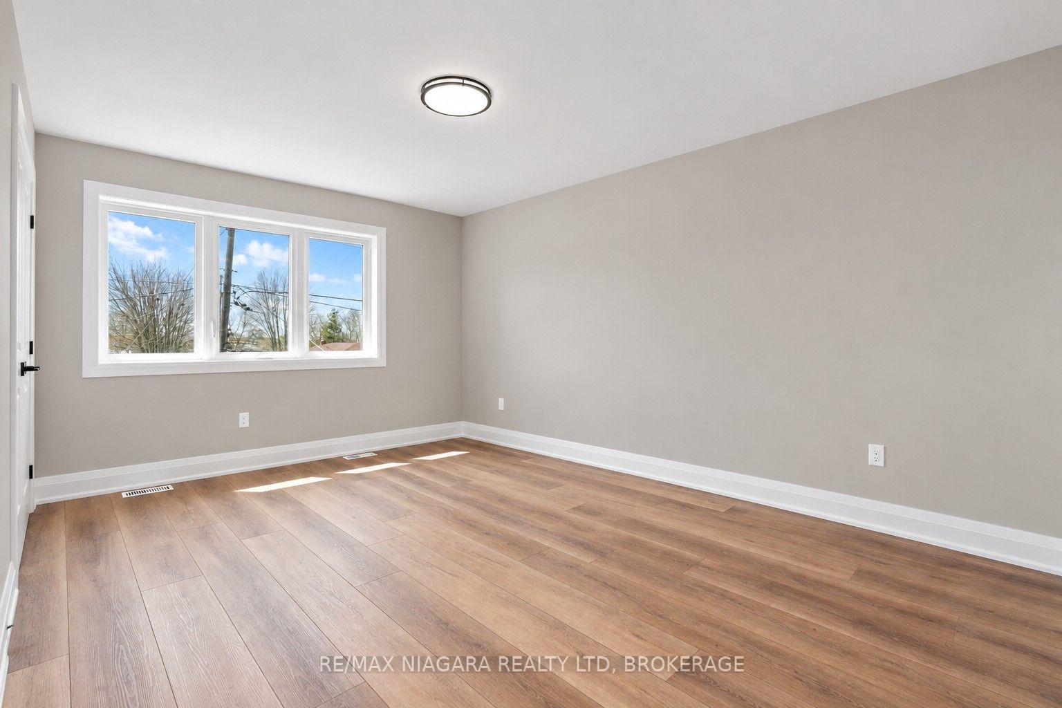 Photo 2 of 63 Swan Avenue, Pelham, Fonthill — HOMEH