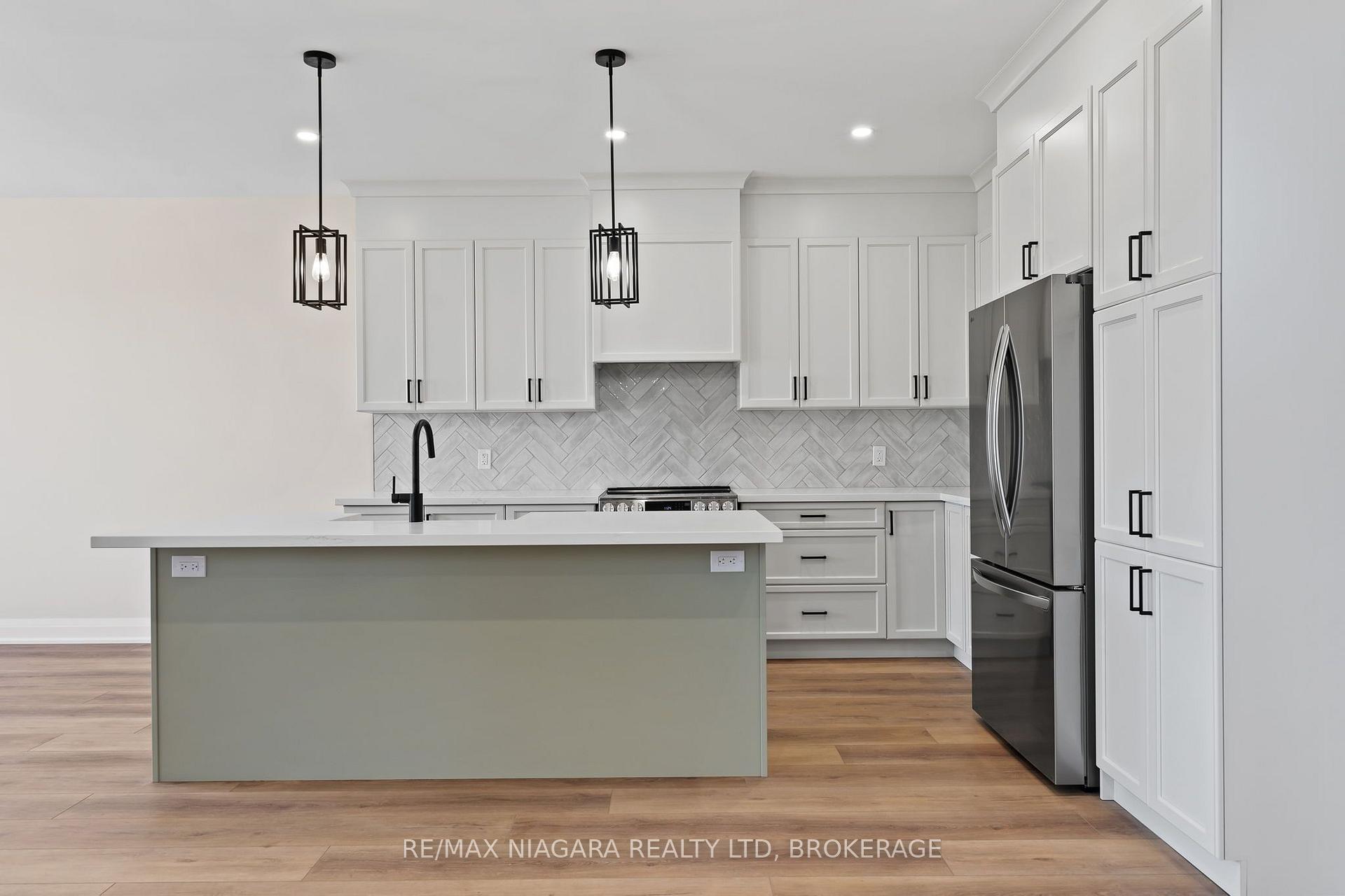 Photo 11 of 63 Swan Avenue, Pelham, Fonthill — HOMEH