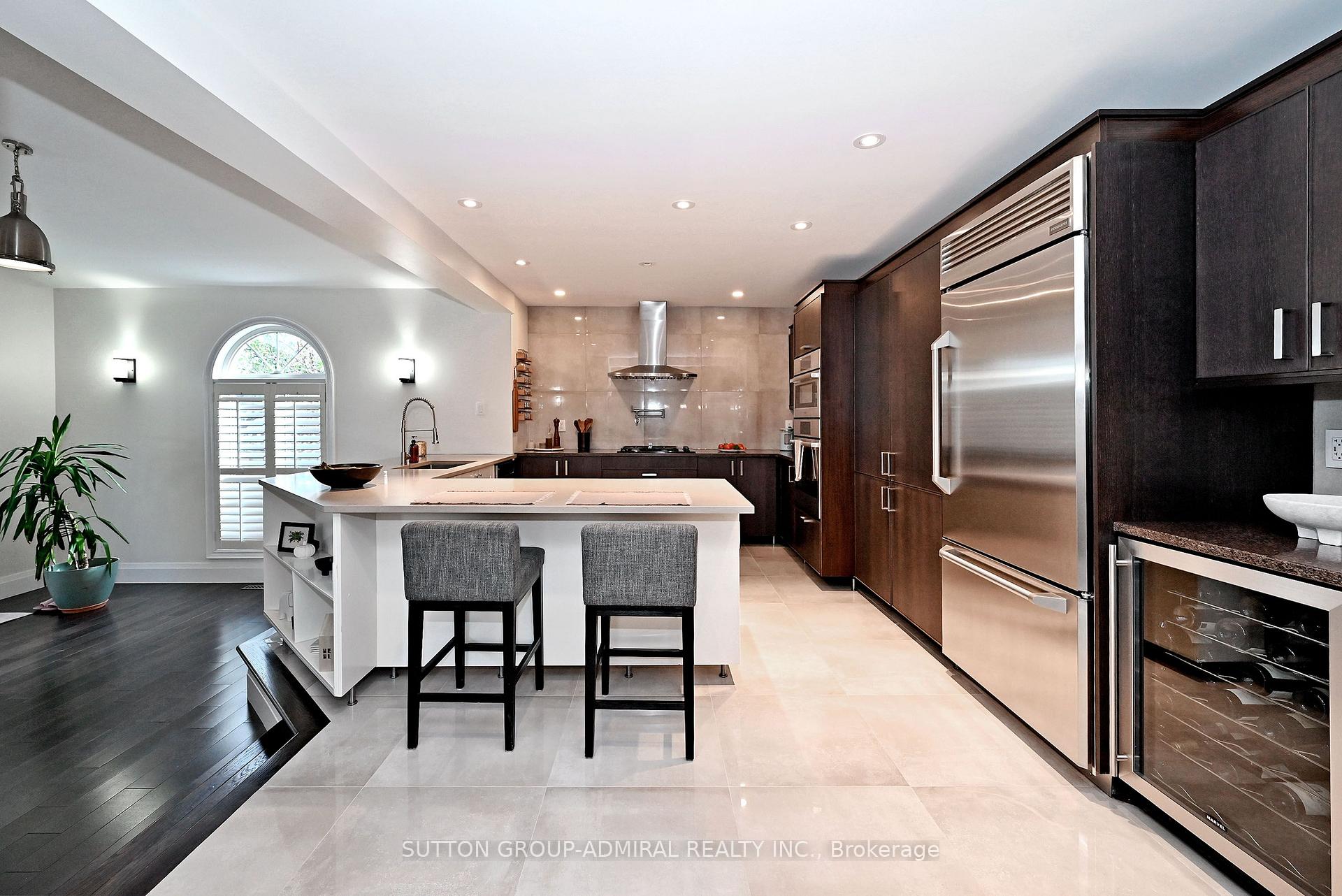 Photo 15 of 62 Castlehill Road, Vaughan, Maple — HOMEH