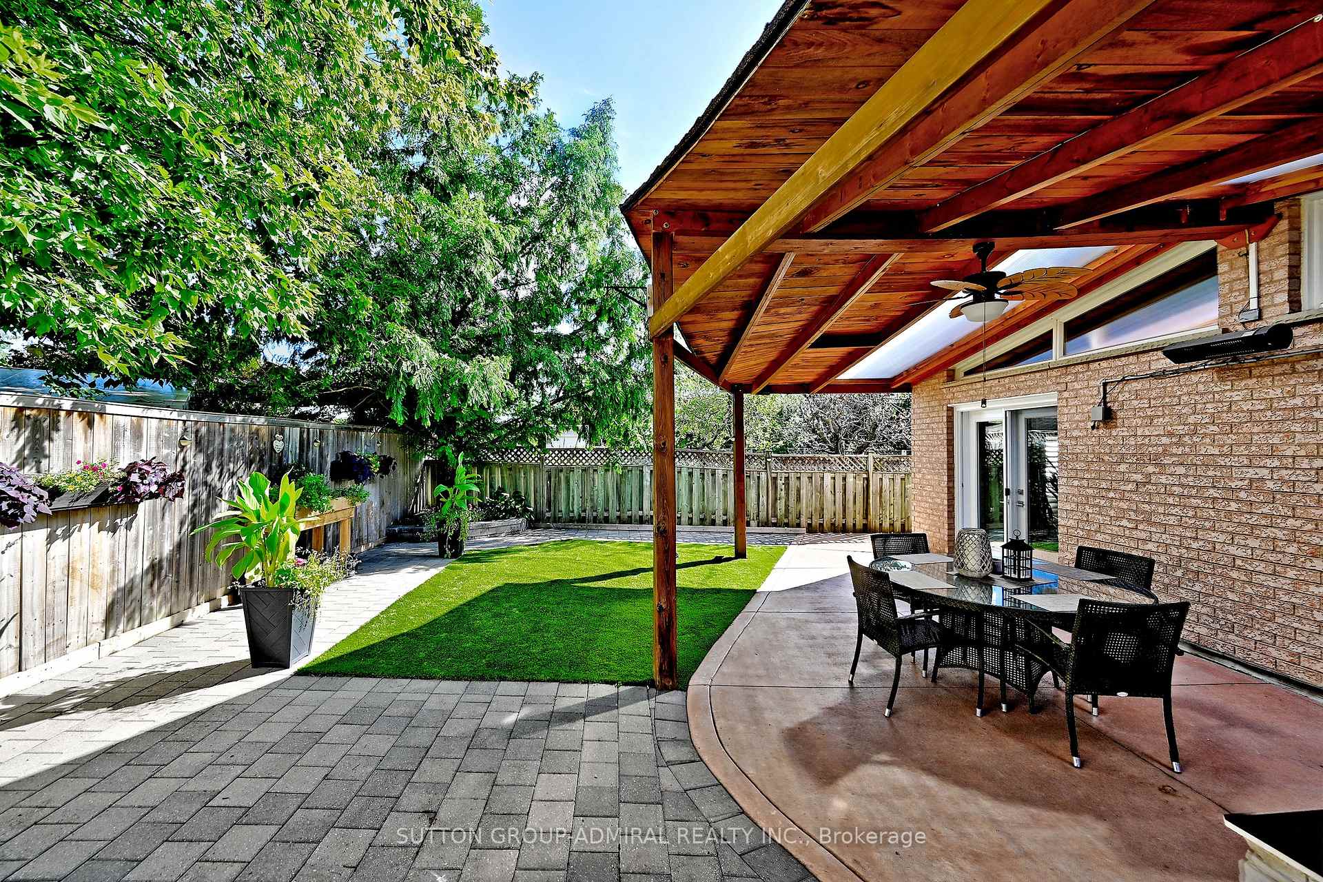 Photo 47 of 62 Castlehill Road, Vaughan, Maple — HOMEH