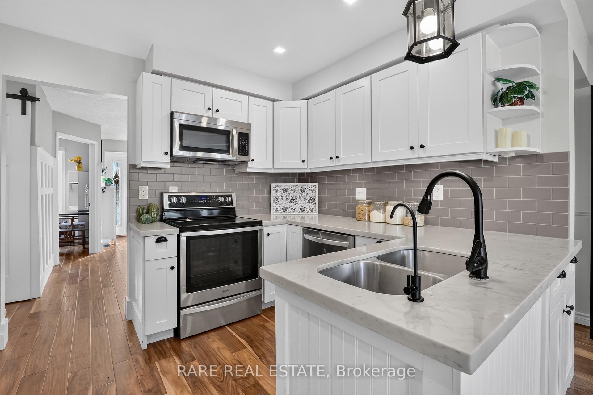Photo 14 of 102 Cecil Street, Essa, Angus — HOMEH