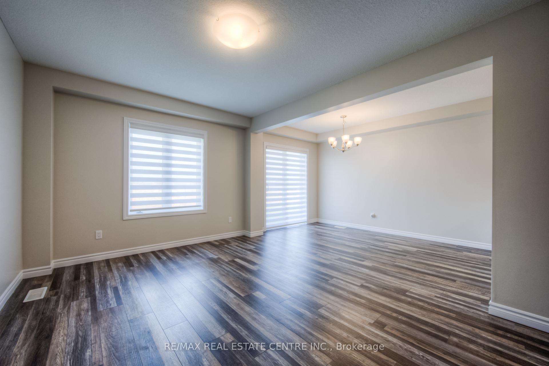 Photo 4 of 309 Bradshaw Drive, Stratford — HOMEH