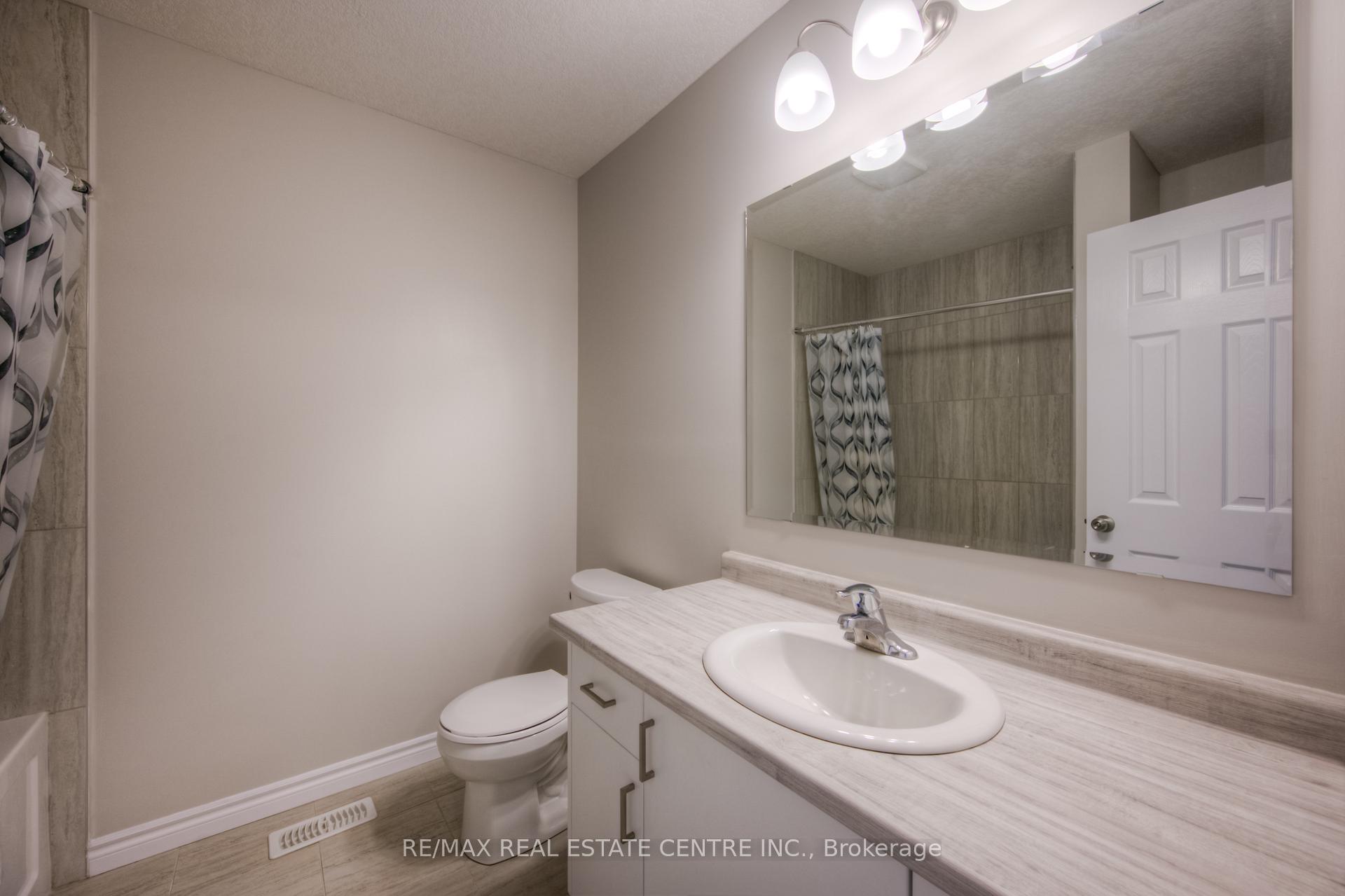 Photo 9 of 309 Bradshaw Drive, Stratford — HOMEH