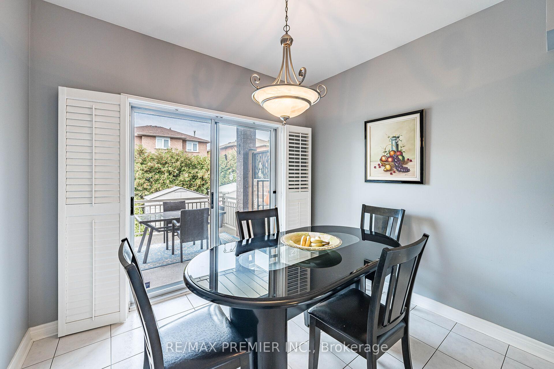 Photo 11 of 78 Coalbrook Court, Vaughan, East Woodbridge — HOMEH