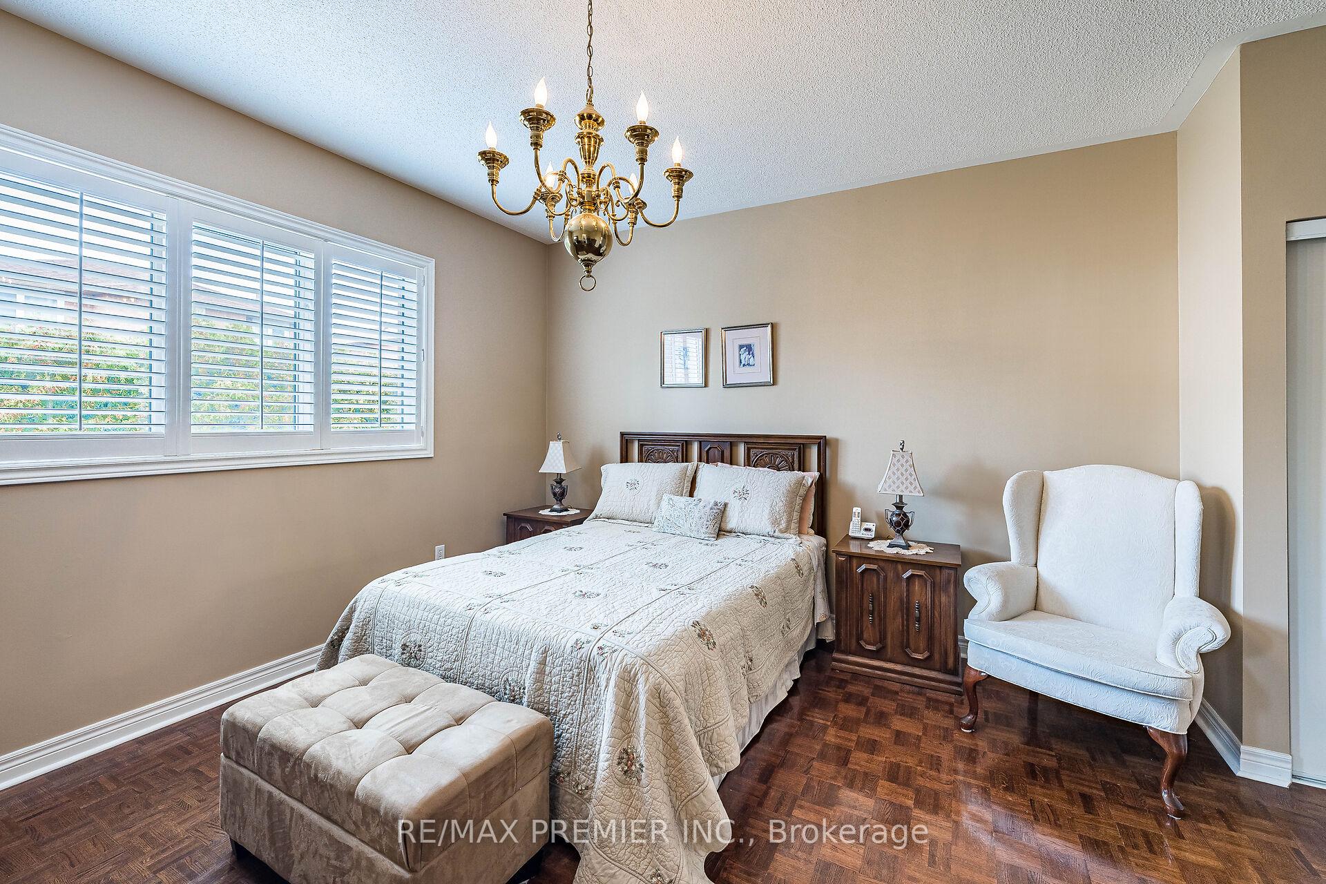 Photo 13 of 78 Coalbrook Court, Vaughan, East Woodbridge — HOMEH