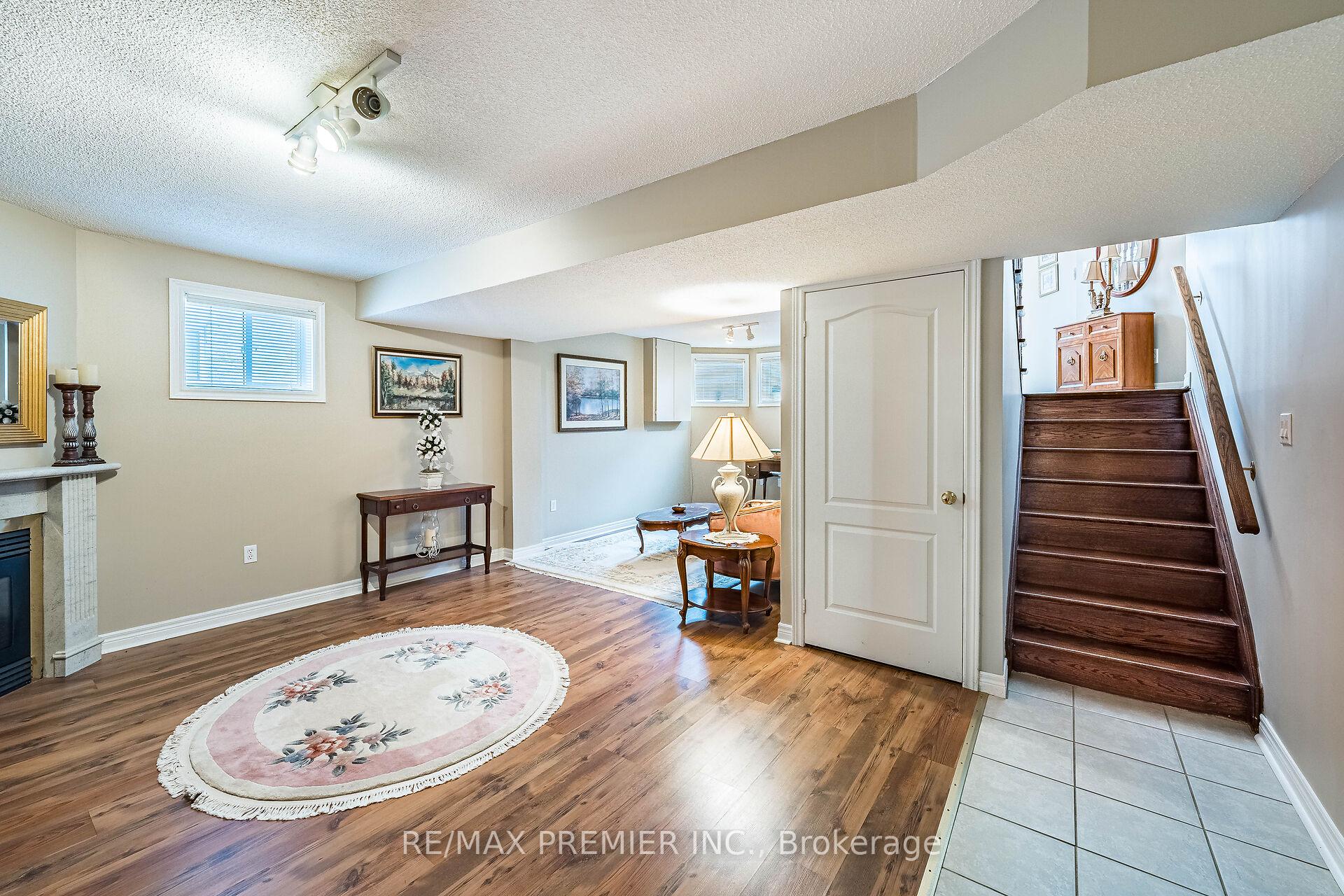 Photo 21 of 78 Coalbrook Court, Vaughan, East Woodbridge — HOMEH