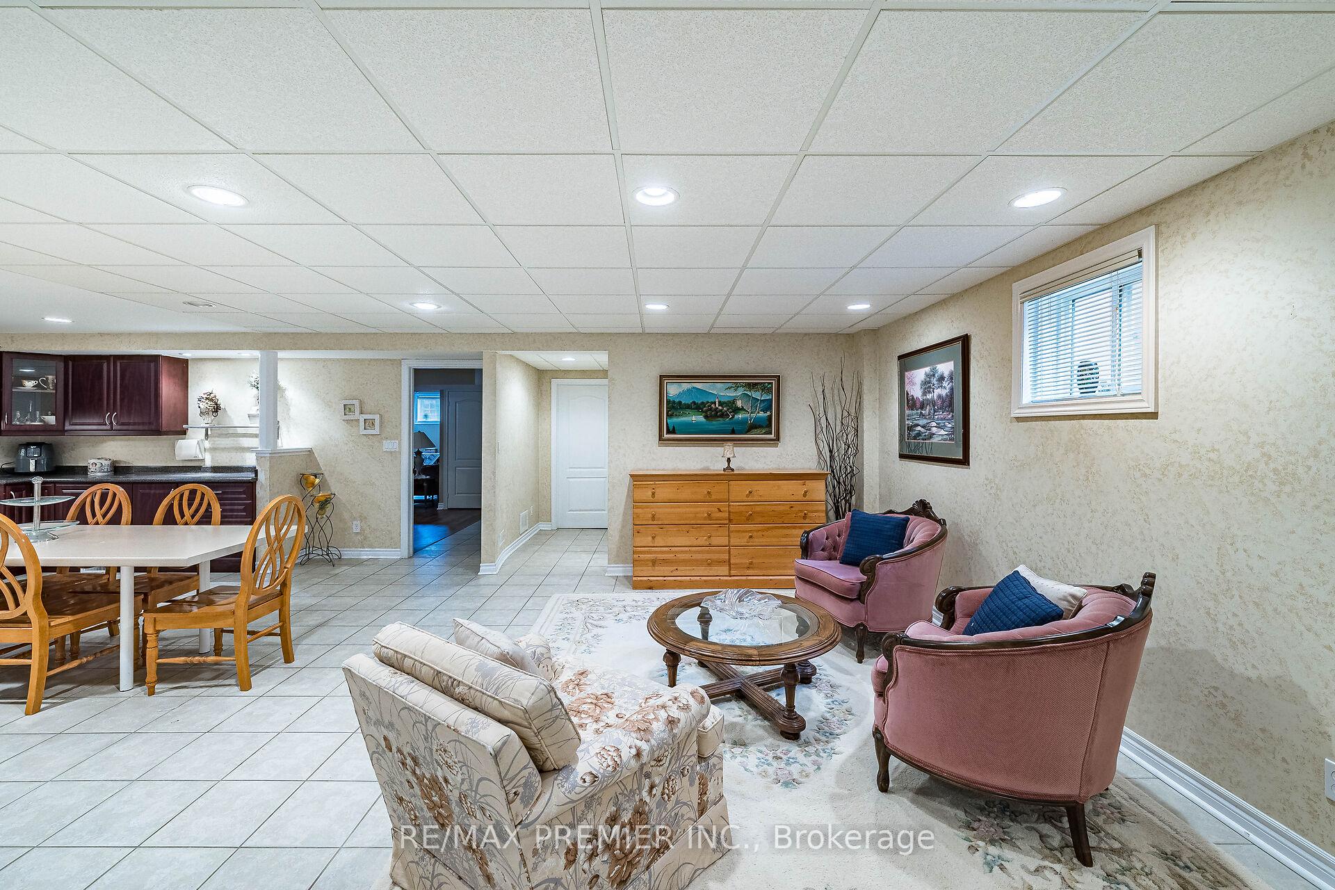 Photo 31 of 78 Coalbrook Court, Vaughan, East Woodbridge — HOMEH