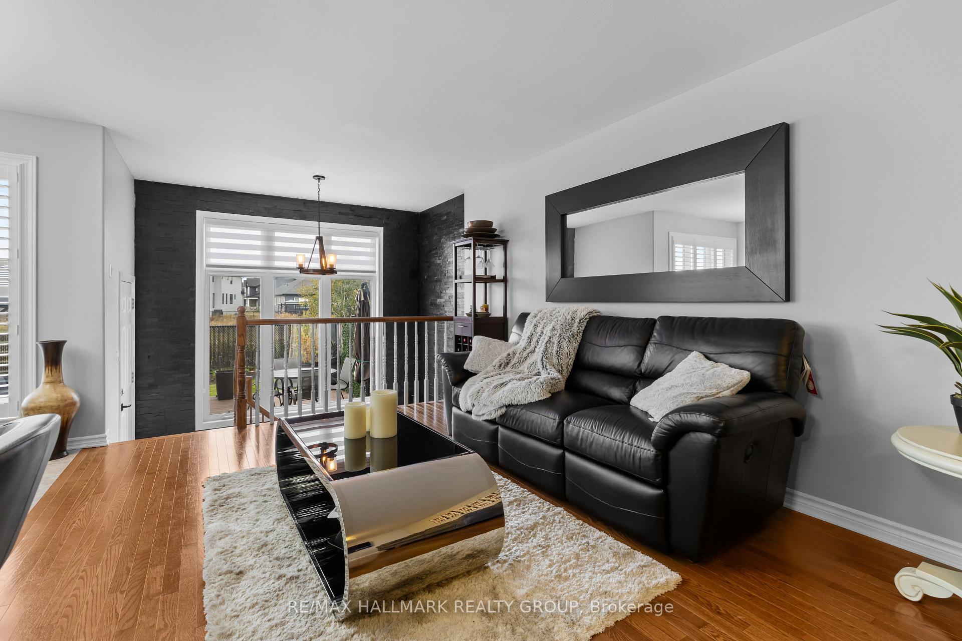 Photo 8 of 1817 Arrowgrass Way, Ottawa, Notting Hill/Summerside — HOMEH