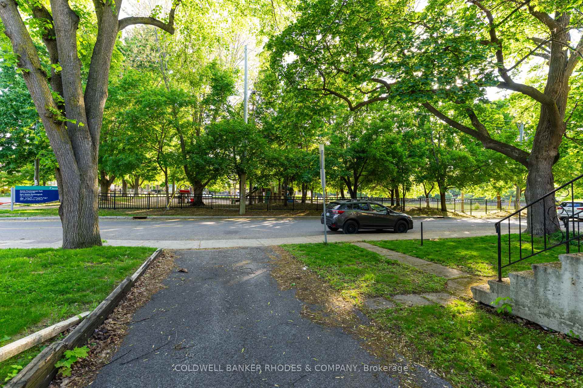 Photo 15 of 149 Sweetland Avenue, Ottawa, Sandy Hill — HOMEH