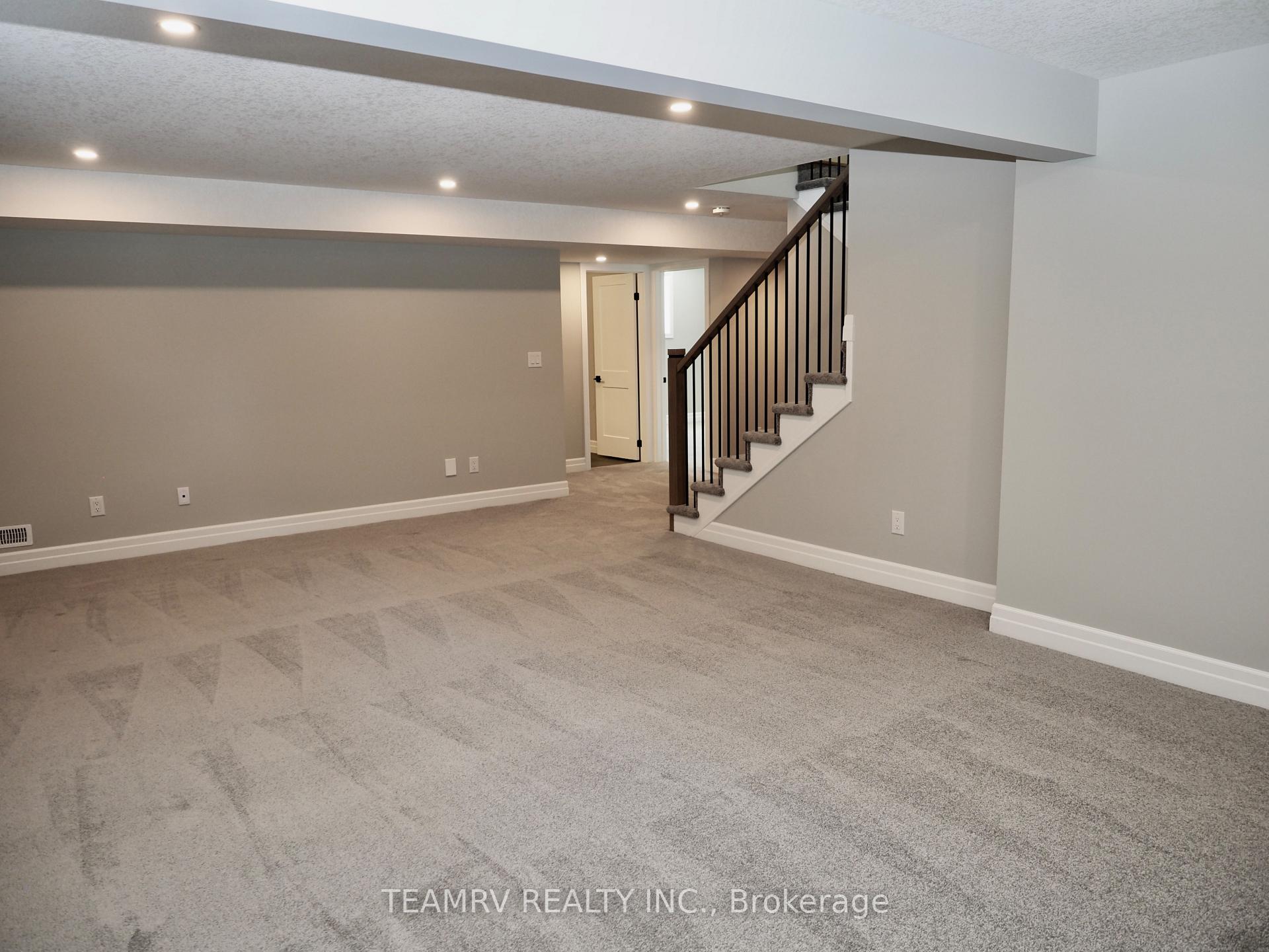 Photo 15 of 11 Sycamore Drive, Tillsonburg — HOMEH