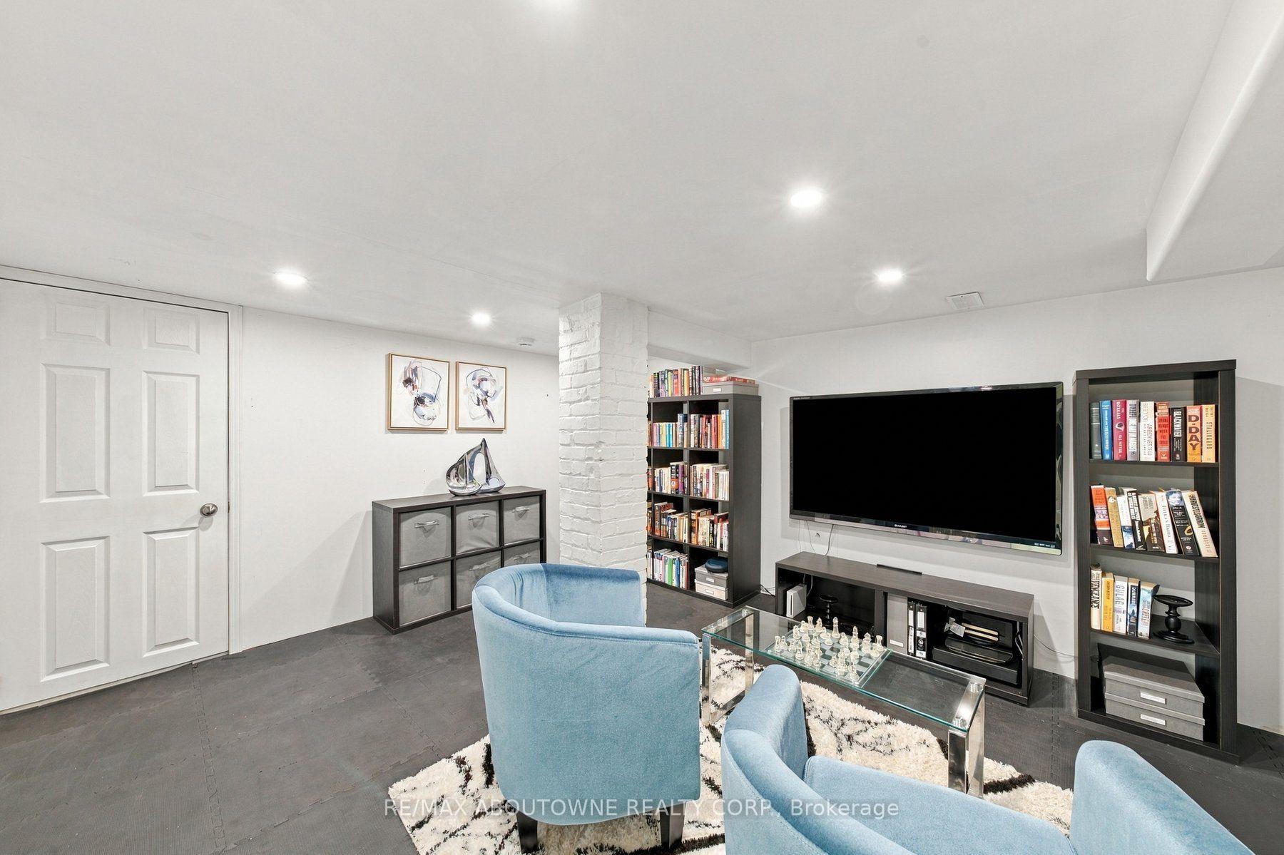 Photo 71 of 426 Trafalgar Road, Oakville, Old Oakville — HOMEH