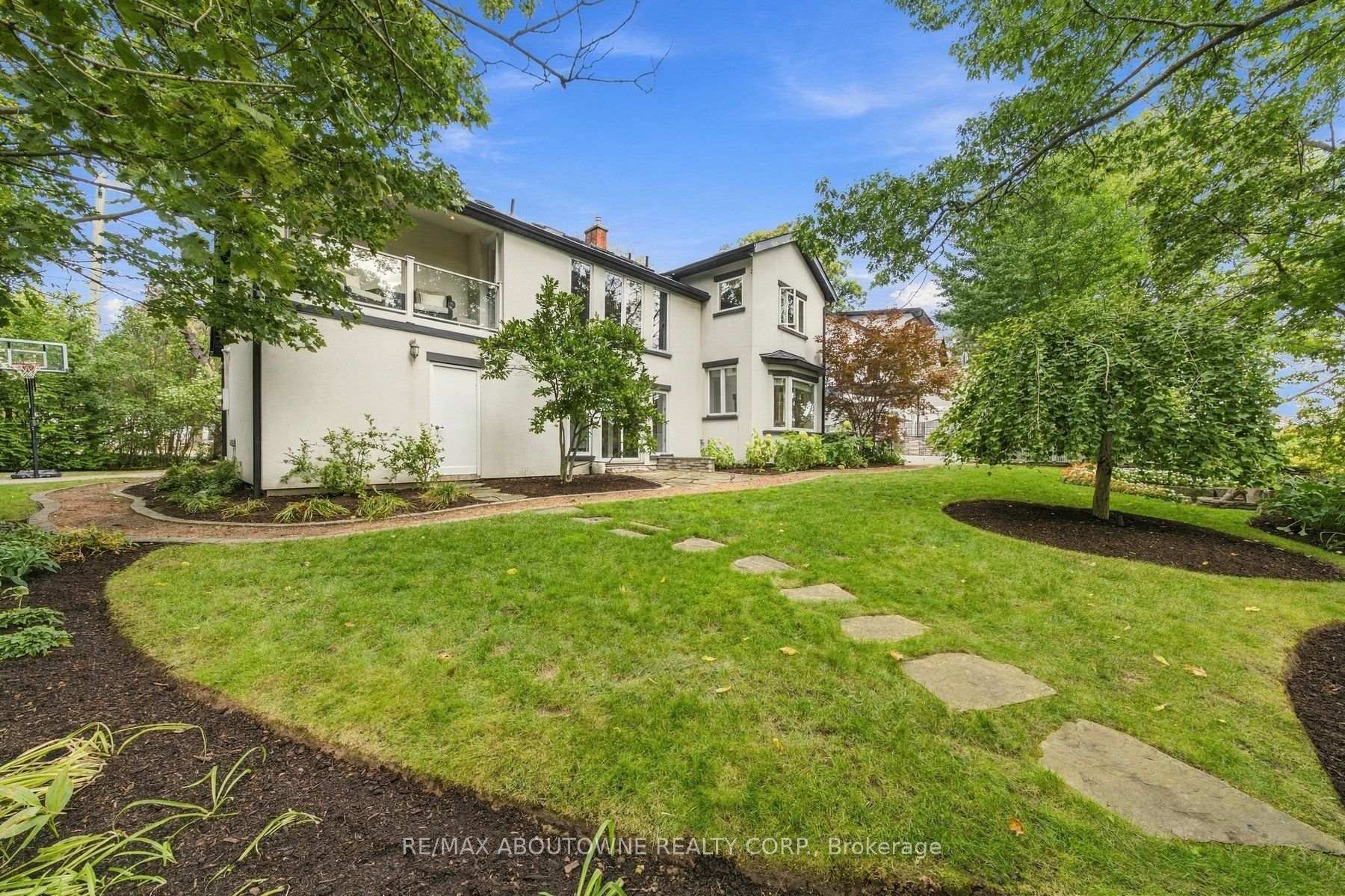 Photo 85 of 426 Trafalgar Road, Oakville, Old Oakville — HOMEH
