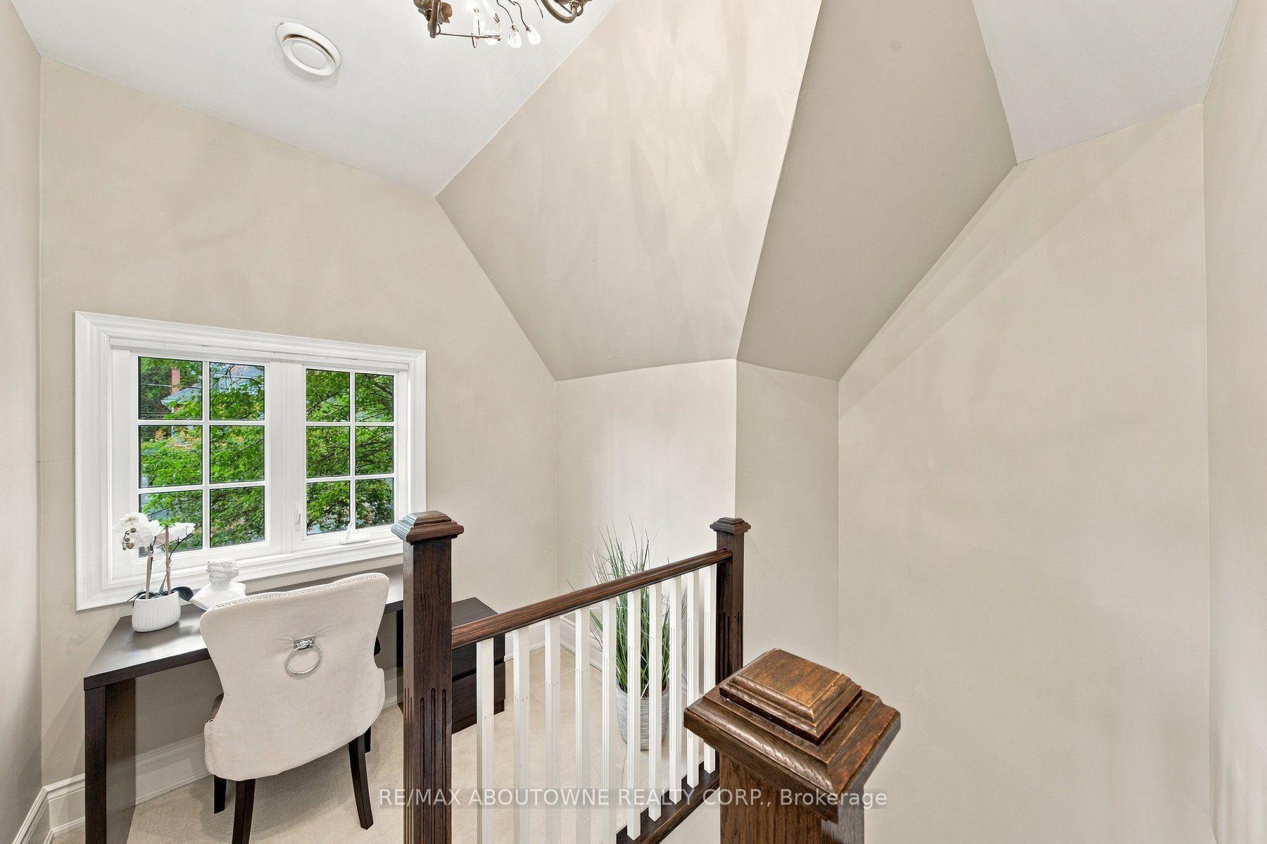 Photo 40 of 426 Trafalgar Road, Oakville, Old Oakville — HOMEH